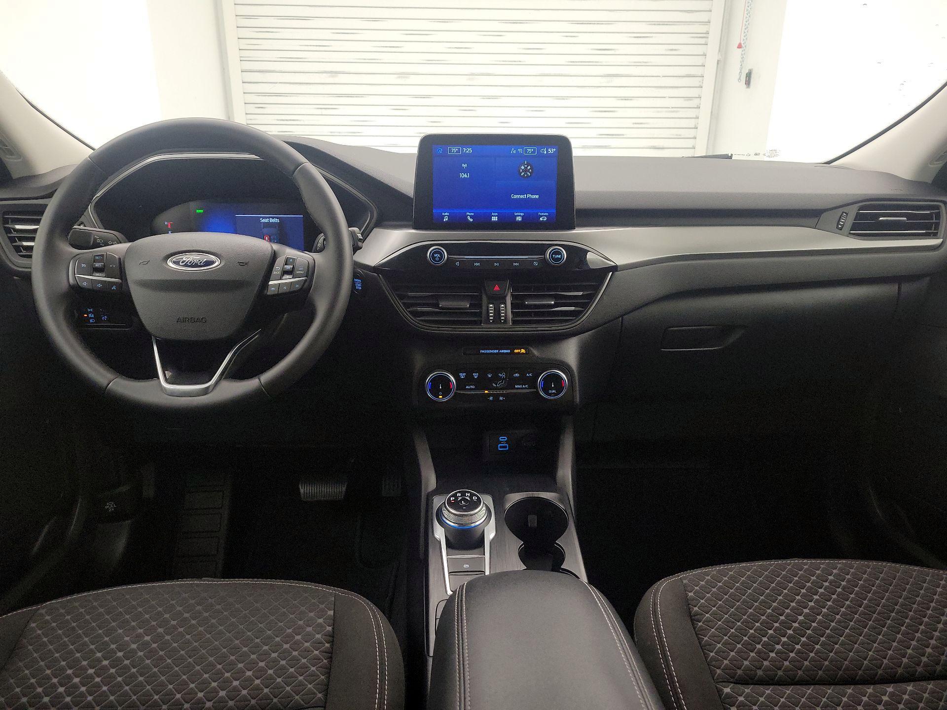 Thumbnail: 2023 Ford Escape - 9