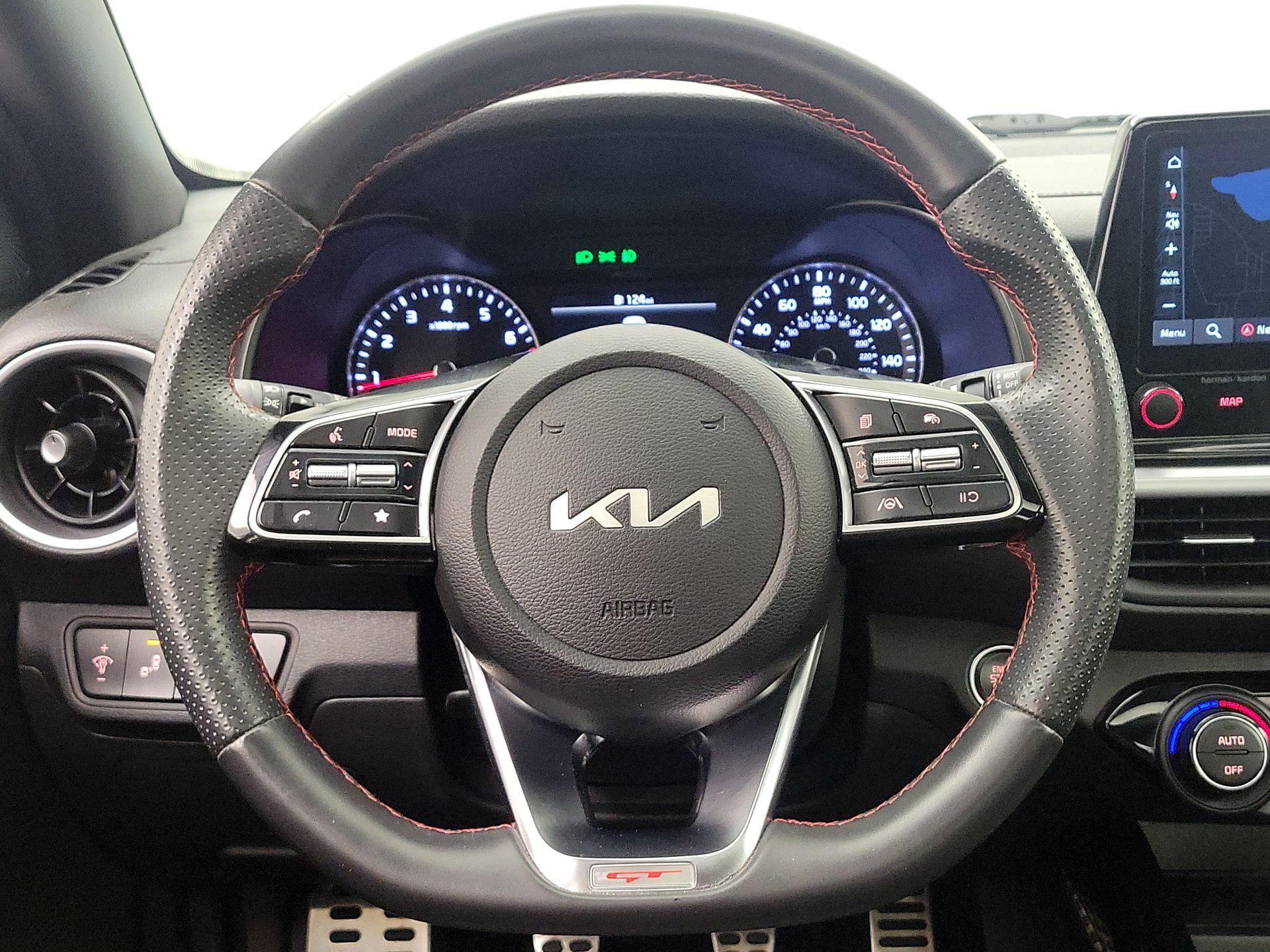 Thumbnail: 2024 Kia Forte - 10