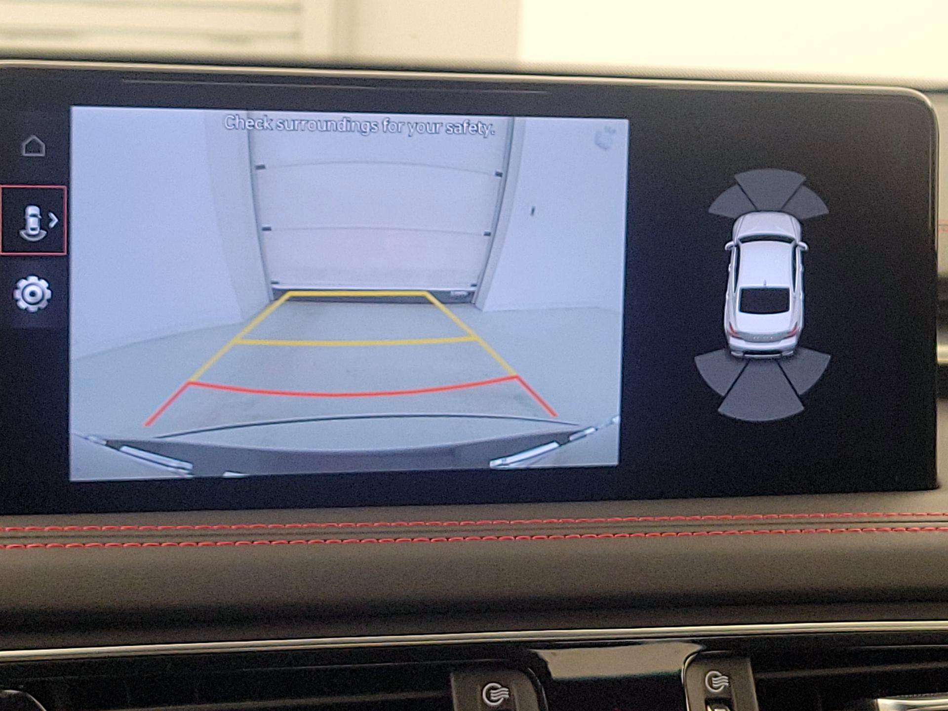 Thumbnail: 2023 Genesis G70 - 15