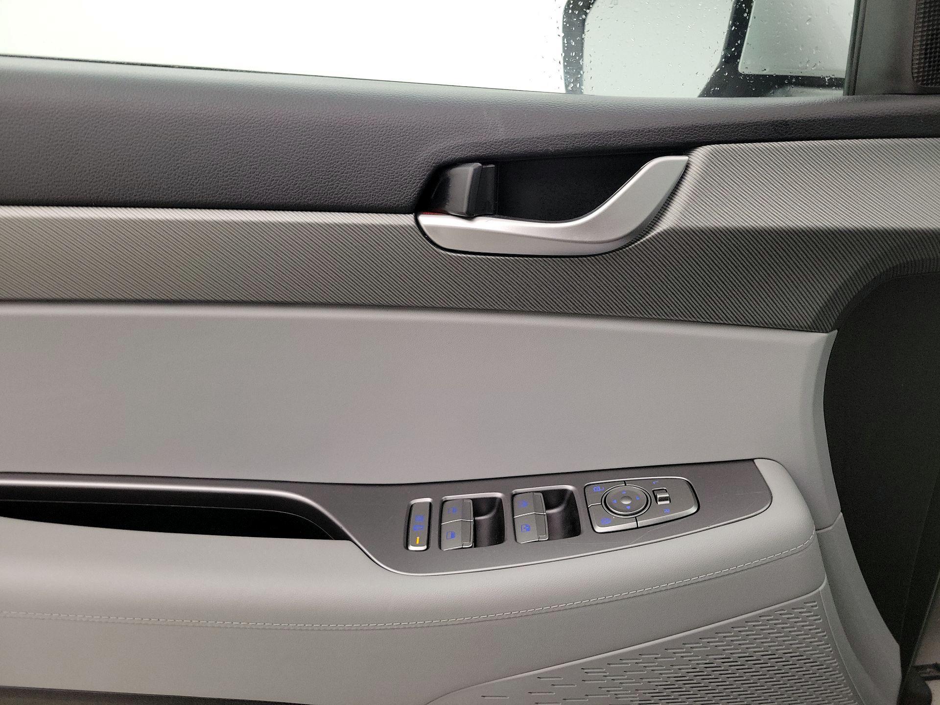 Thumbnail: 2025 Hyundai Palisade - 12