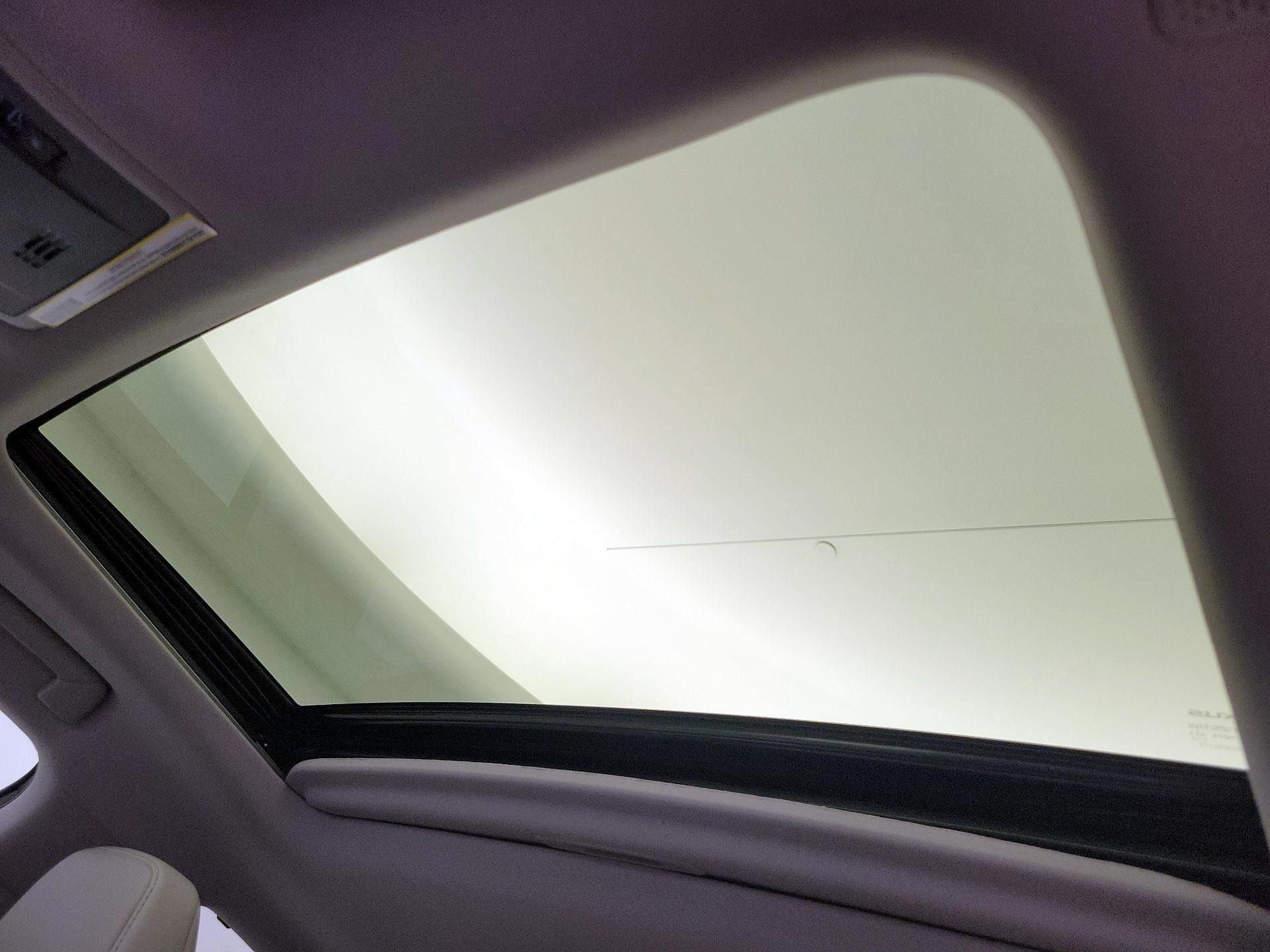 Thumbnail: 2022 Lexus RX - 20