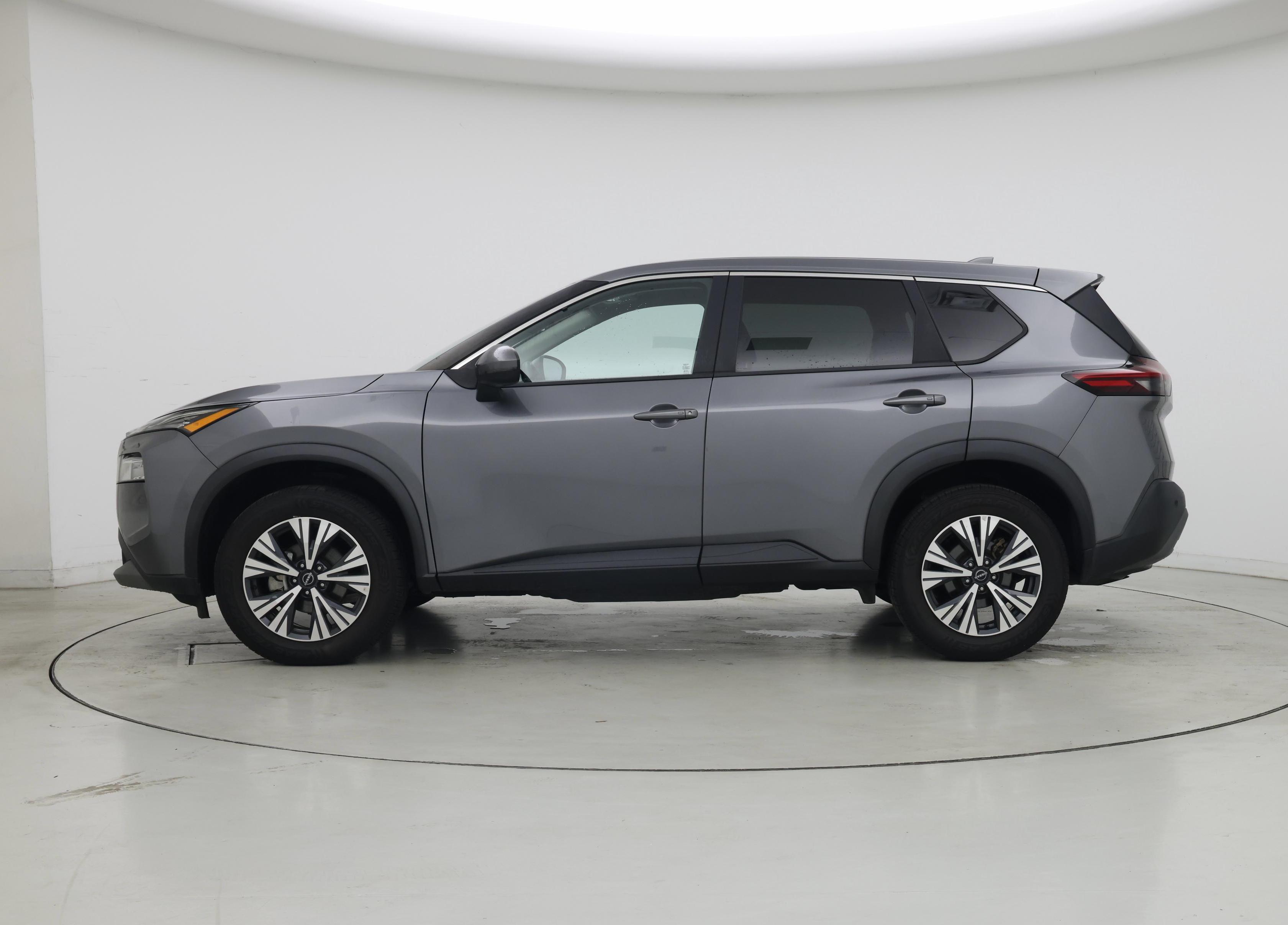 Thumbnail: 2022 Nissan Rogue - 3