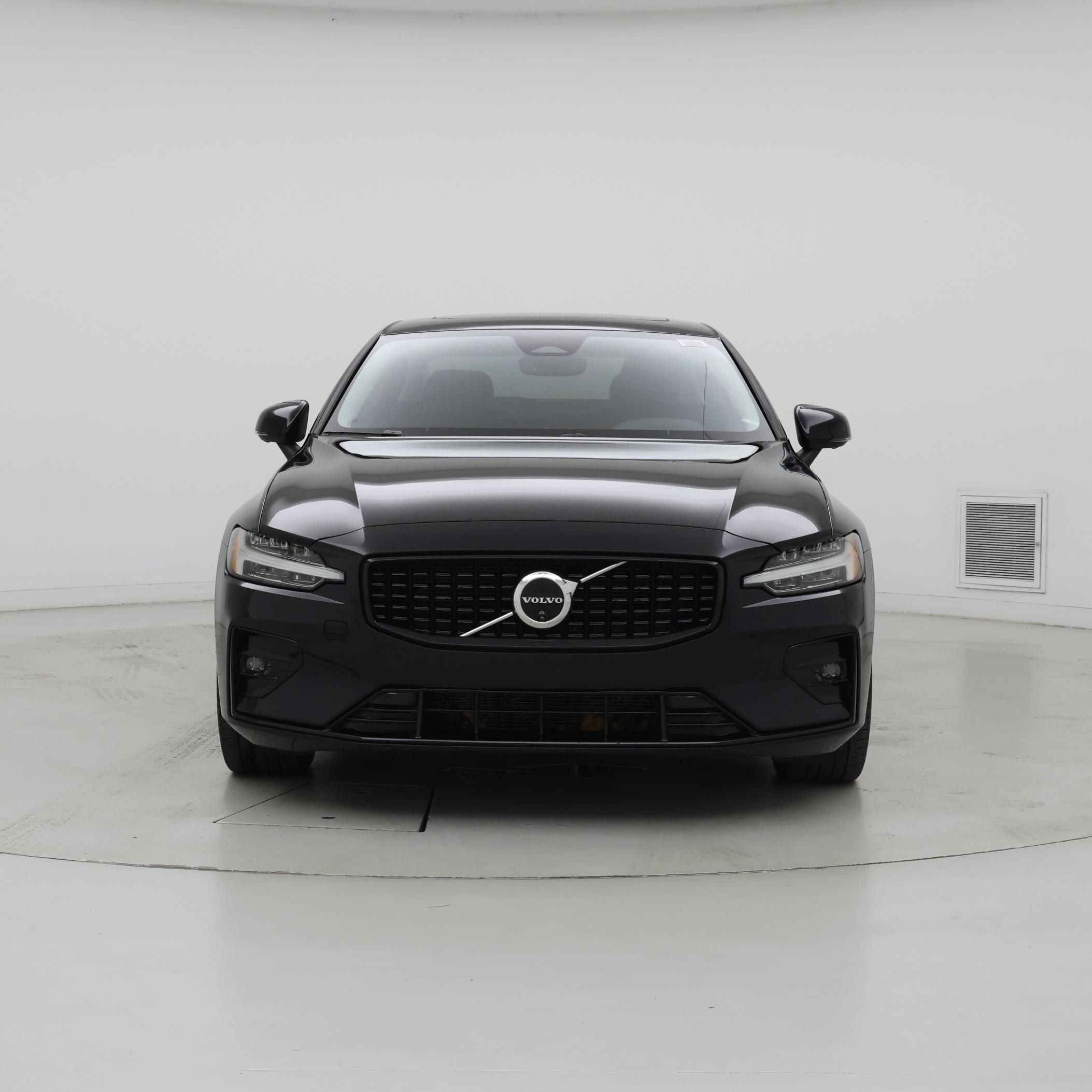 Thumbnail: 2024 Volvo S60 - 5