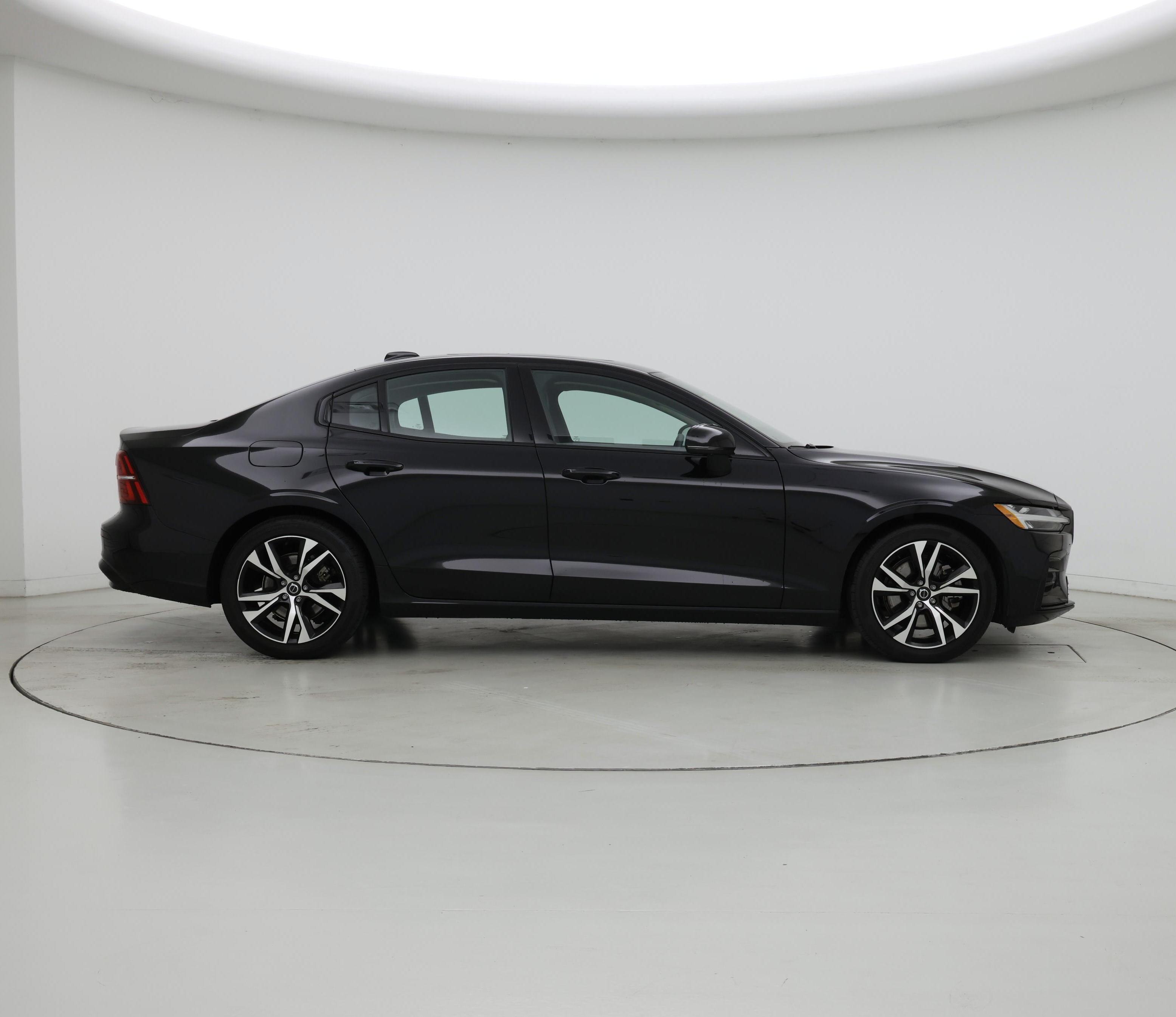 Thumbnail: 2024 Volvo S60 - 7