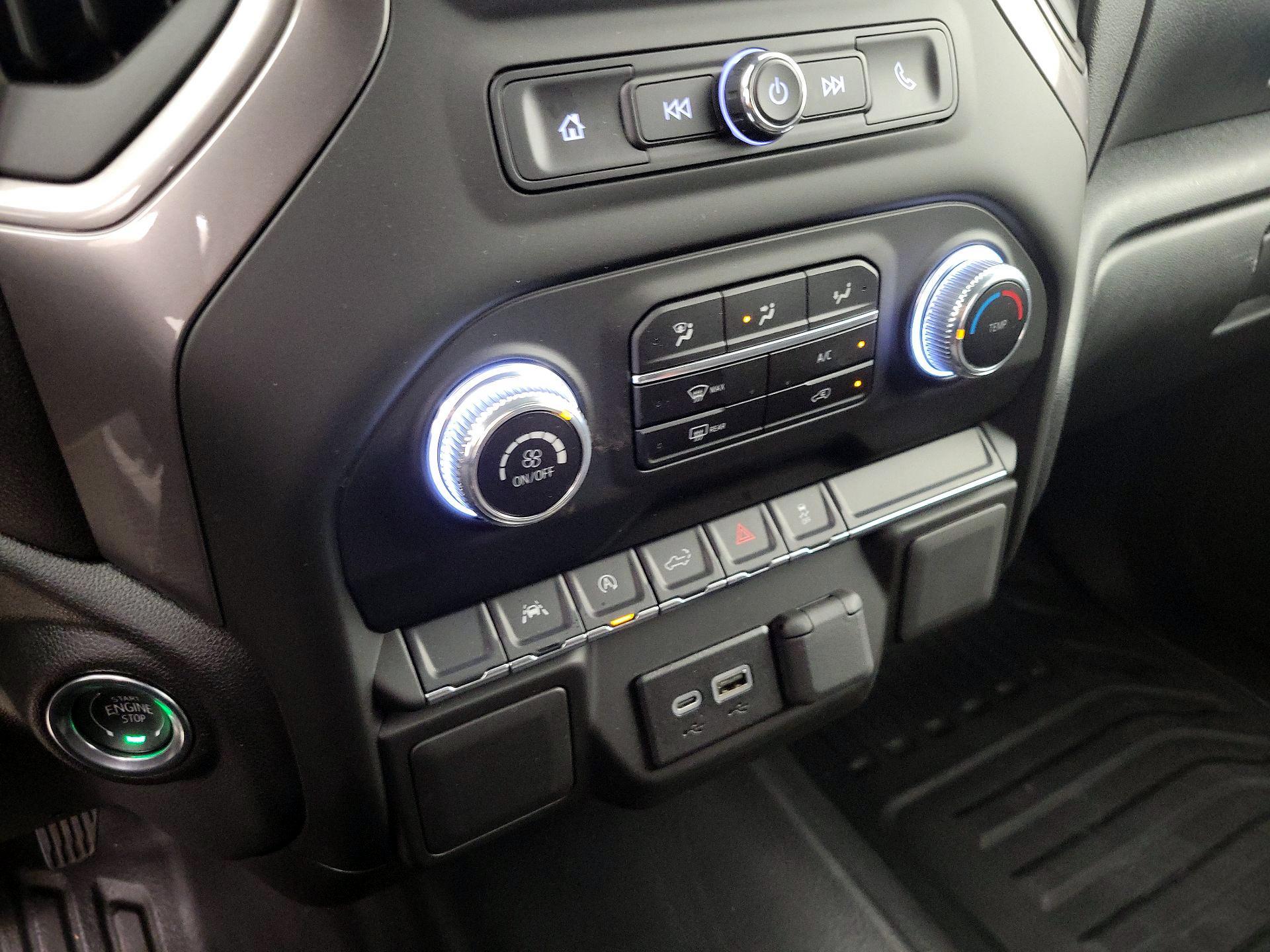 Thumbnail: 2025 GMC Sierra 1500 - 16