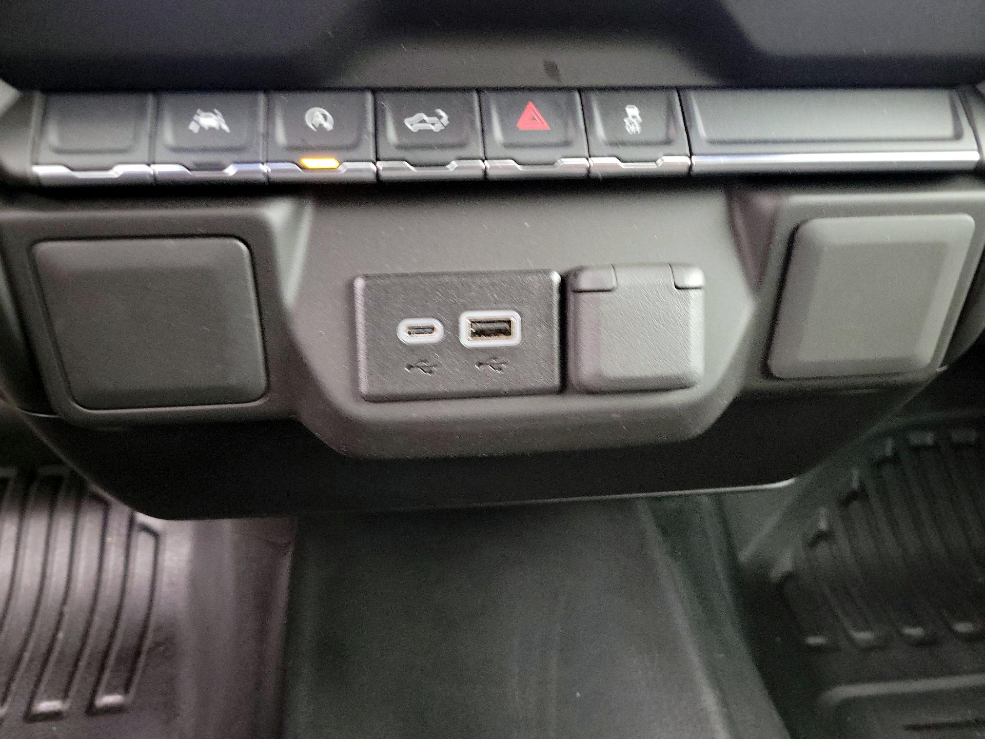 Thumbnail: 2025 GMC Sierra 1500 - 18