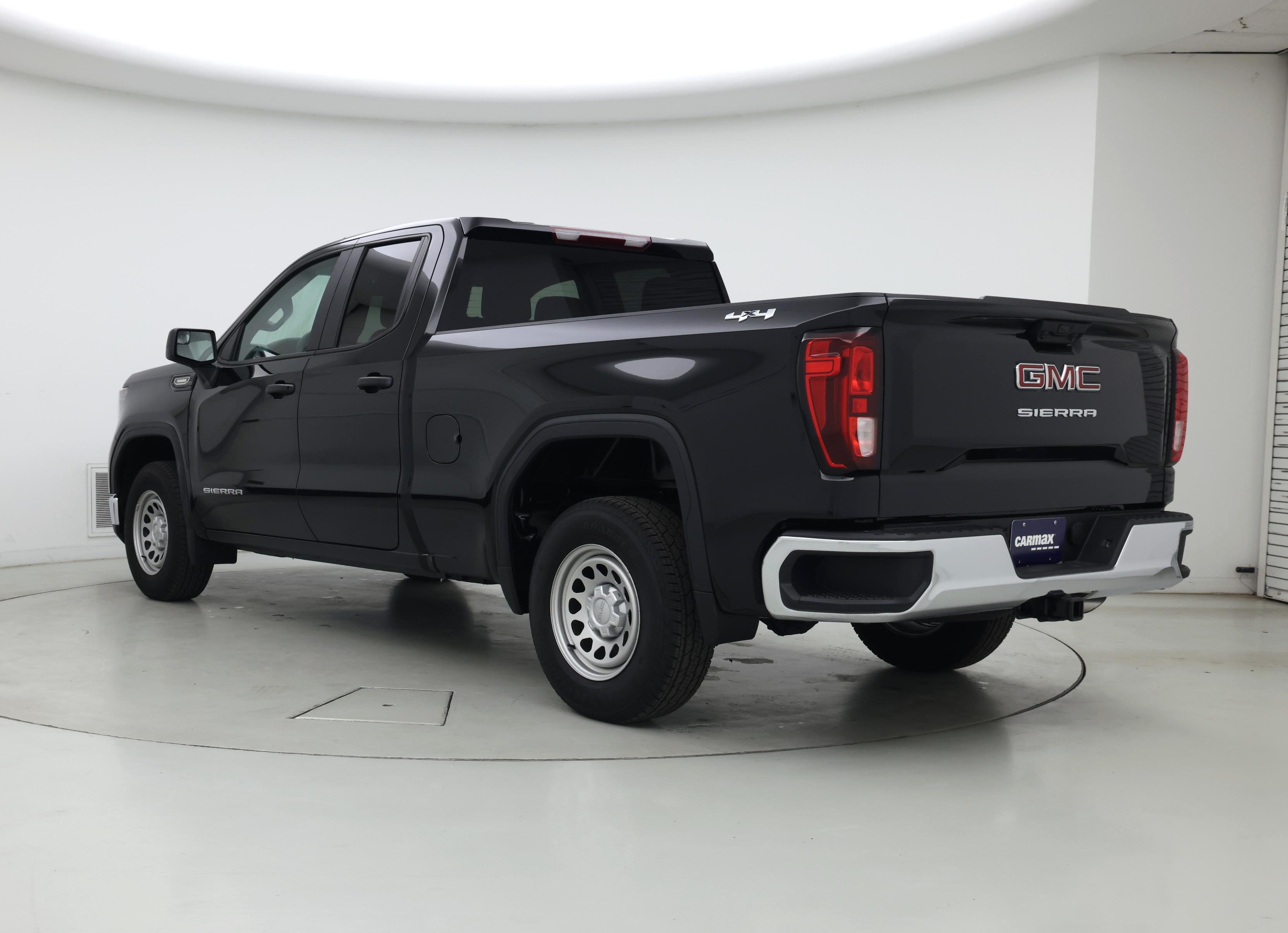 Thumbnail: 2025 GMC Sierra 1500 - 2