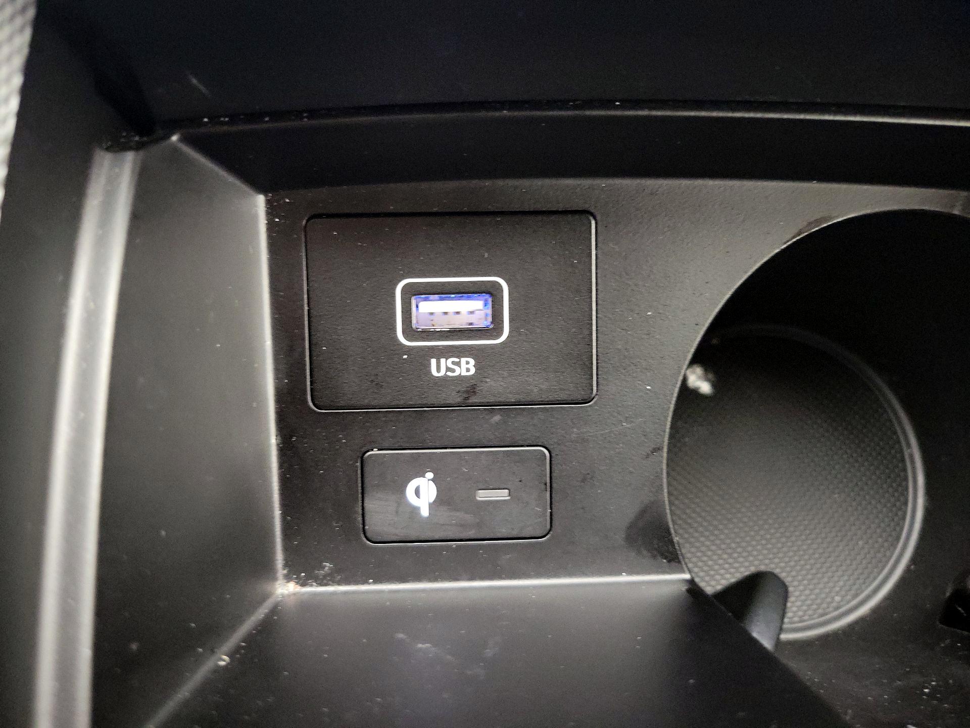 Thumbnail: 2023 Hyundai Santa Fe - 19