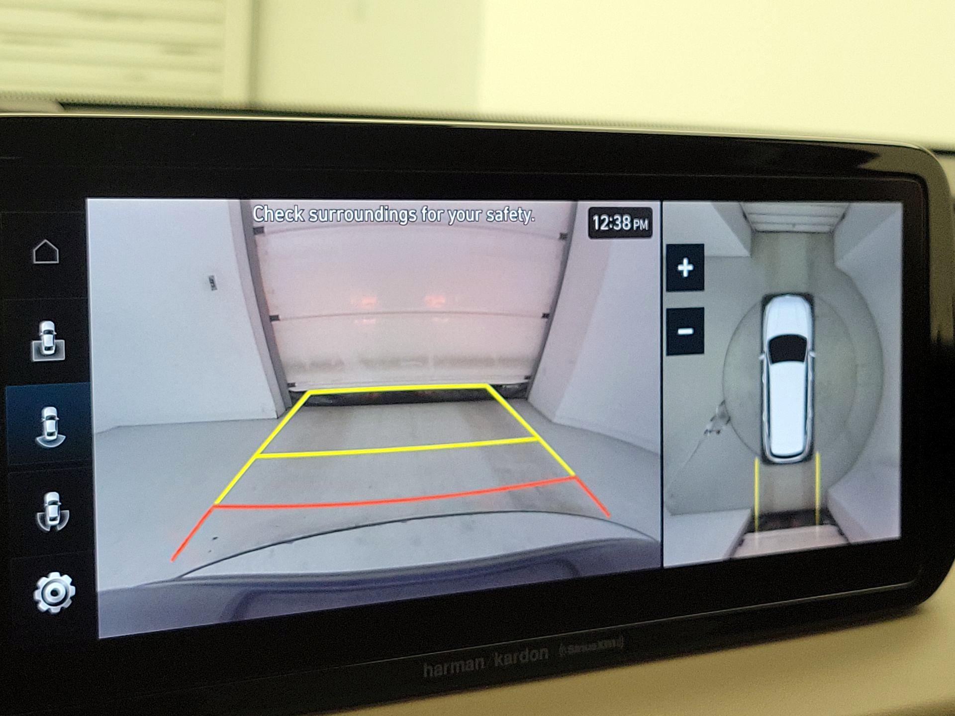 Thumbnail: 2023 Hyundai Santa Fe - 15