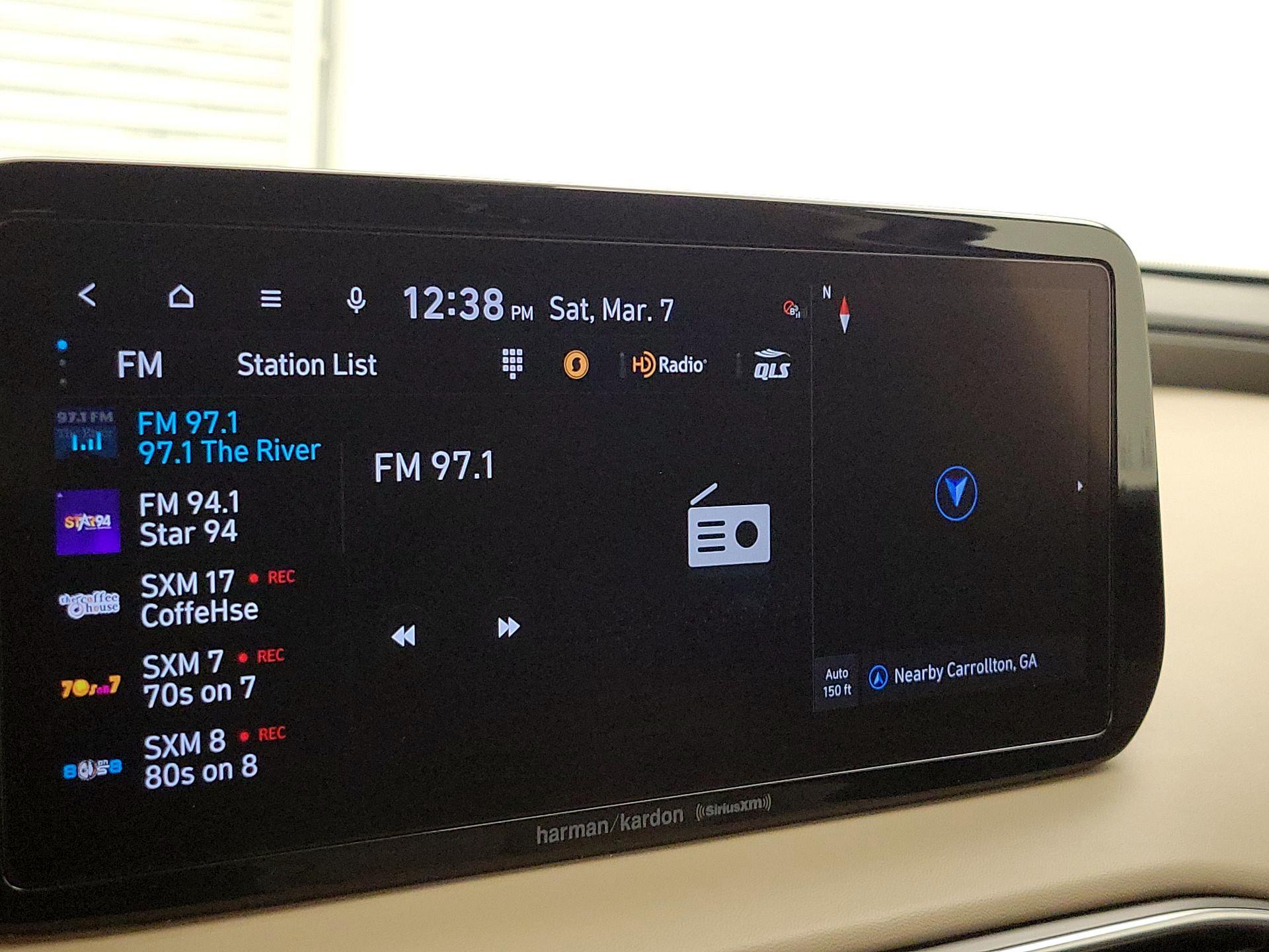 Thumbnail: 2023 Hyundai Santa Fe - 16