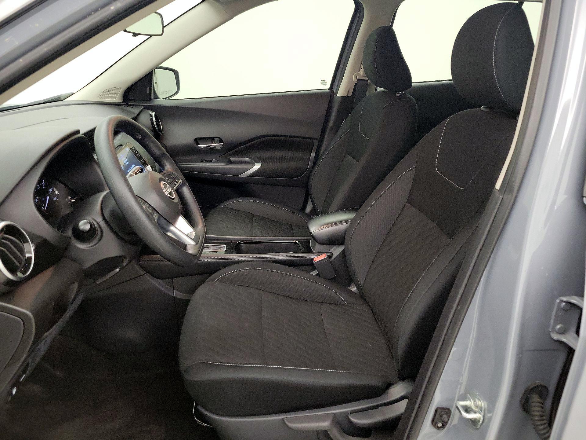 Thumbnail: 2023 Nissan Kicks - 11