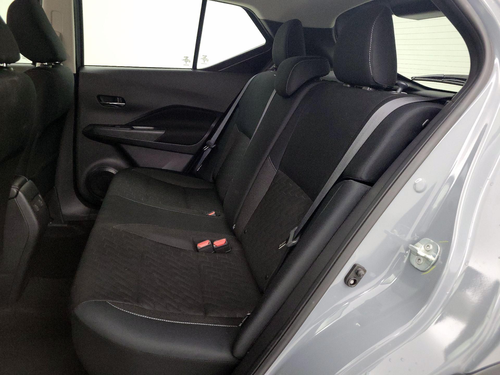 Thumbnail: 2023 Nissan Kicks - 18