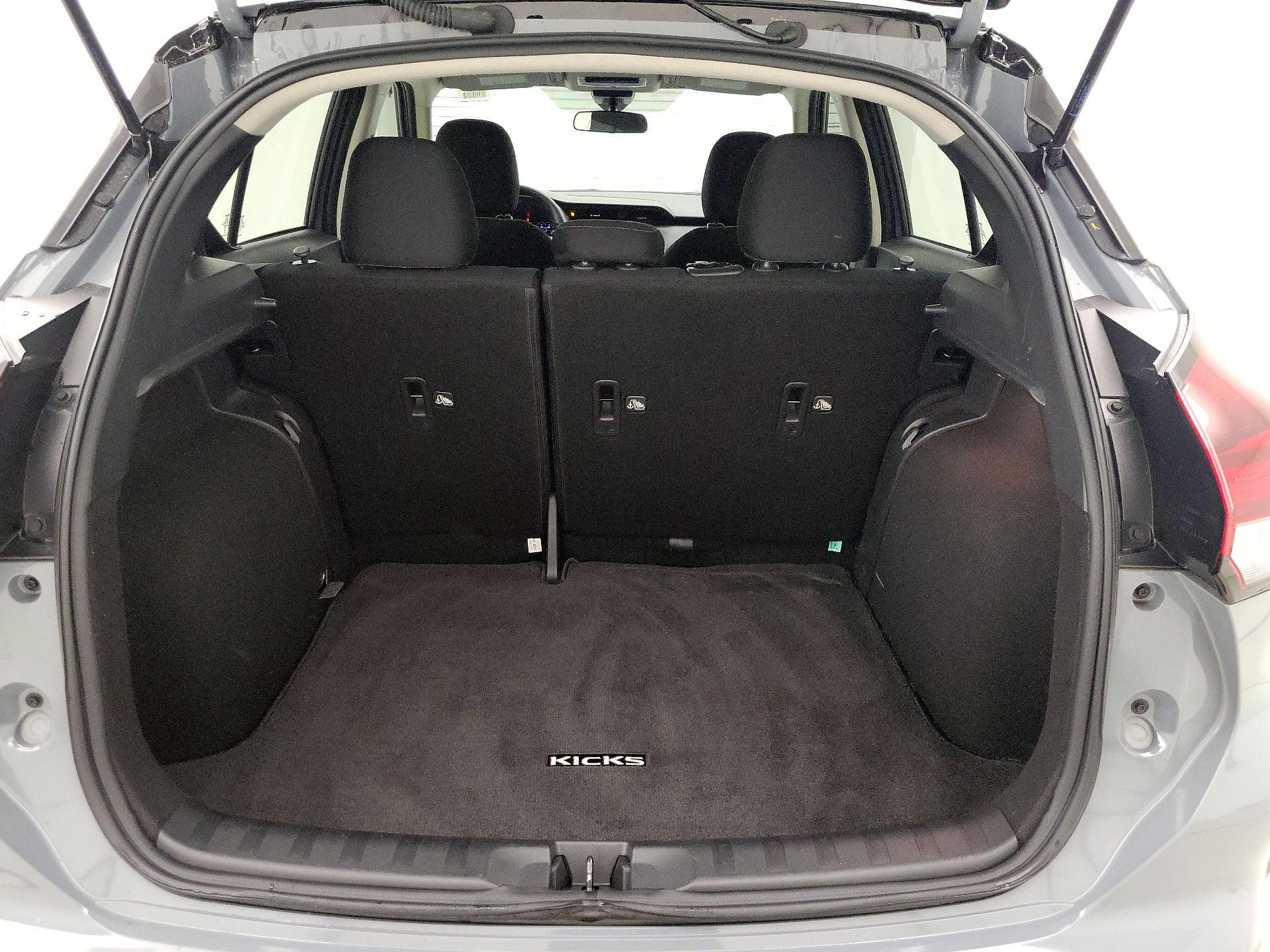 Thumbnail: 2023 Nissan Kicks - 19