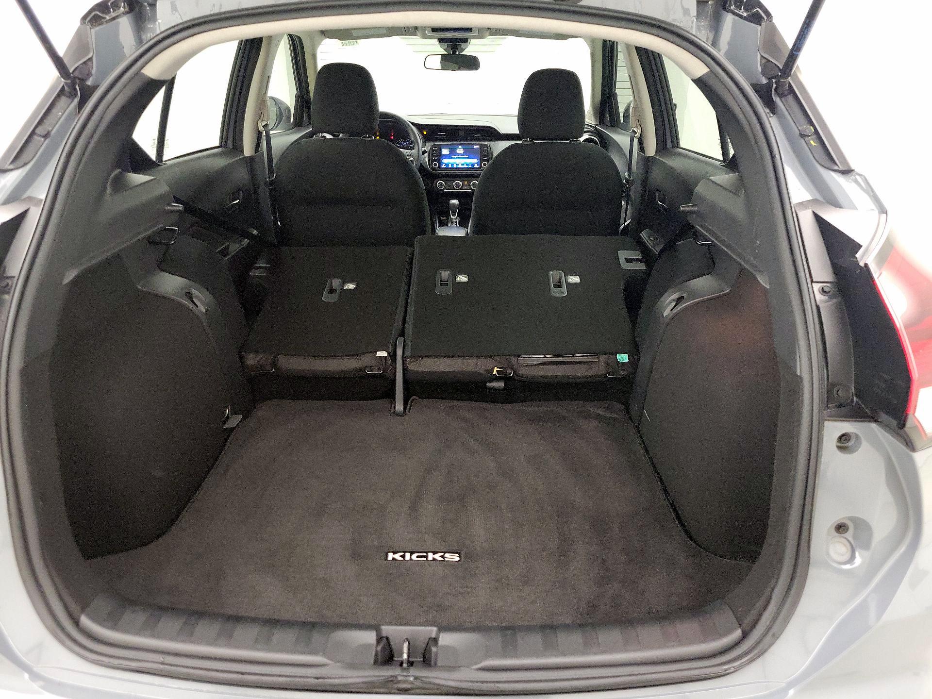 Thumbnail: 2023 Nissan Kicks - 20