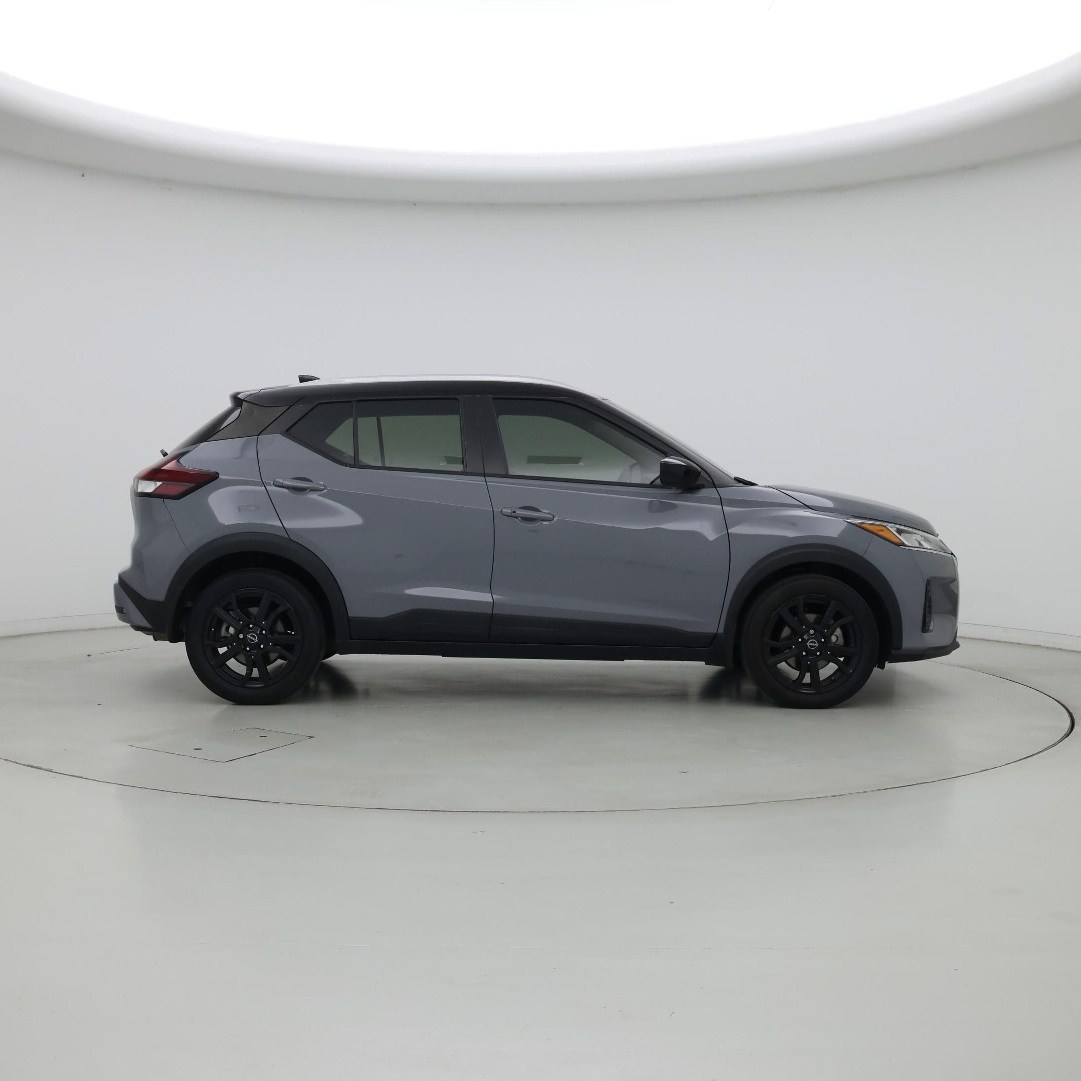 Thumbnail: 2023 Nissan Kicks - 7