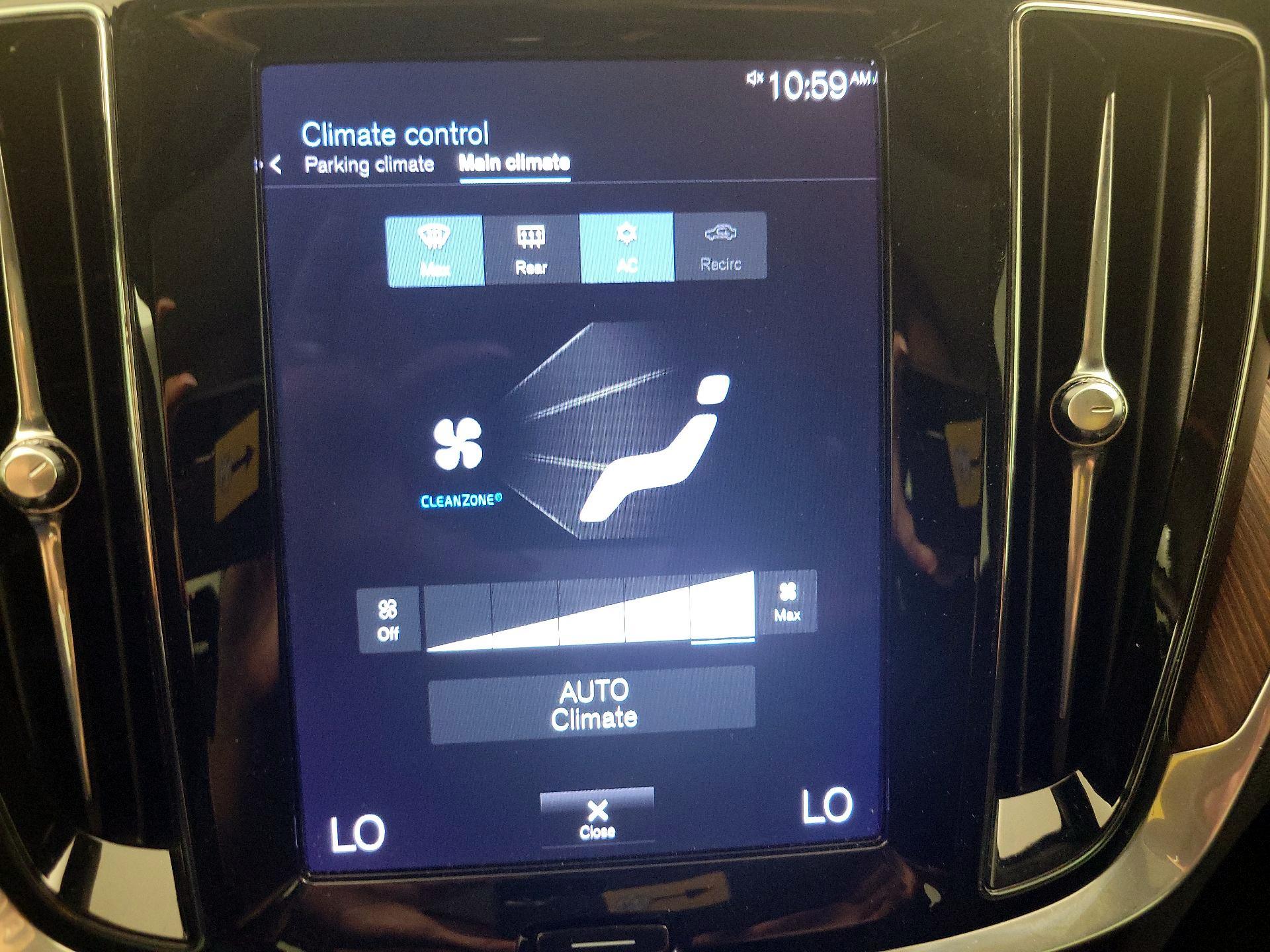 Thumbnail: 2022 Volvo S60 - 16