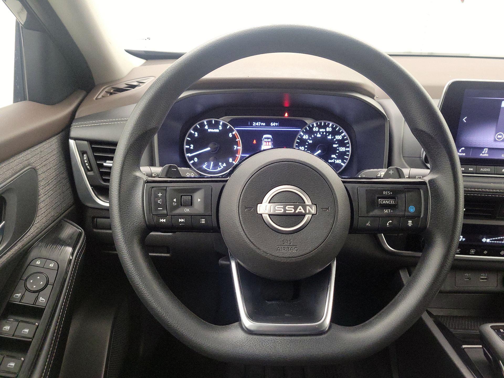 Thumbnail: 2023 Nissan Rogue - 10