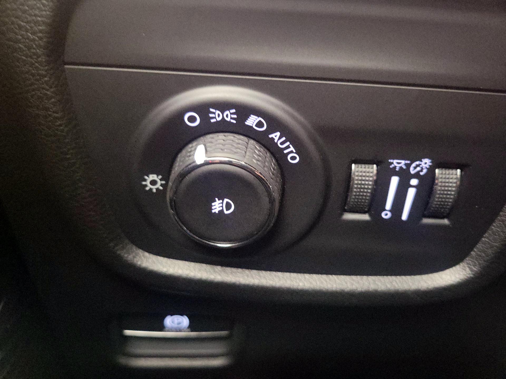 Thumbnail: 2023 Jeep Grand Cherokee L - 13