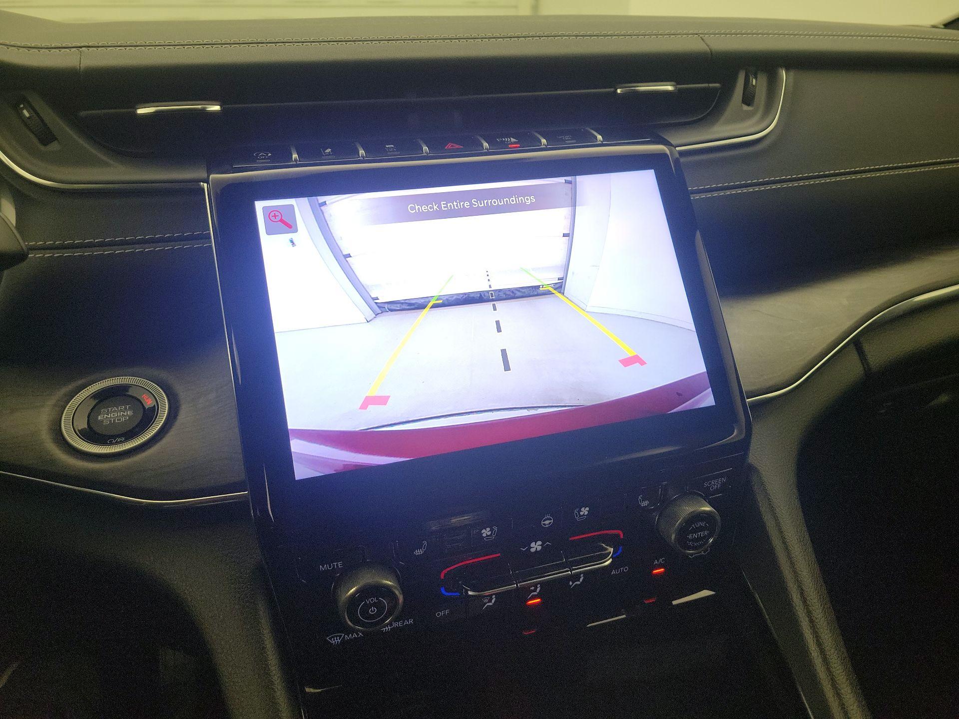 Thumbnail: 2023 Jeep Grand Cherokee L - 15