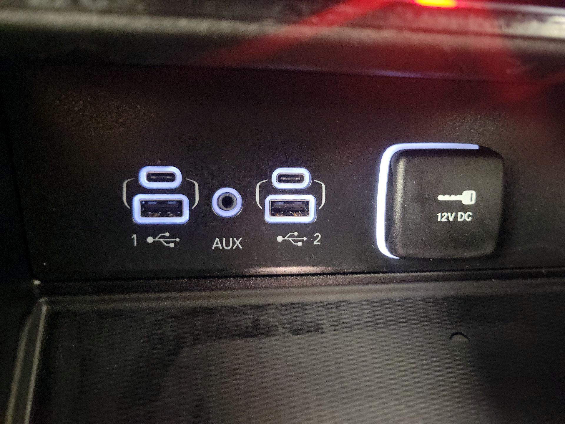 Thumbnail: 2023 Jeep Grand Cherokee L - 19