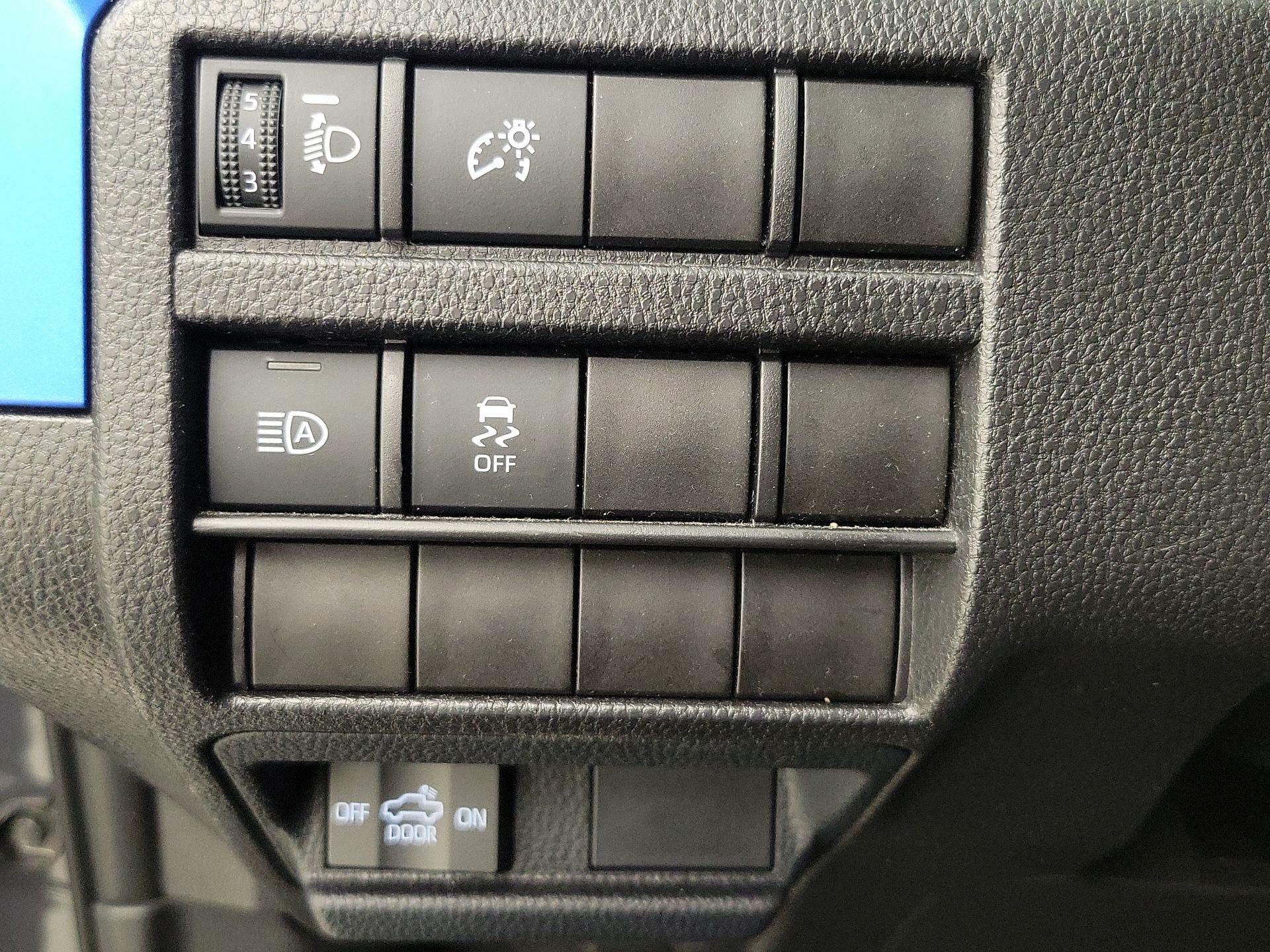 Thumbnail: 2025 Toyota Tacoma - 13