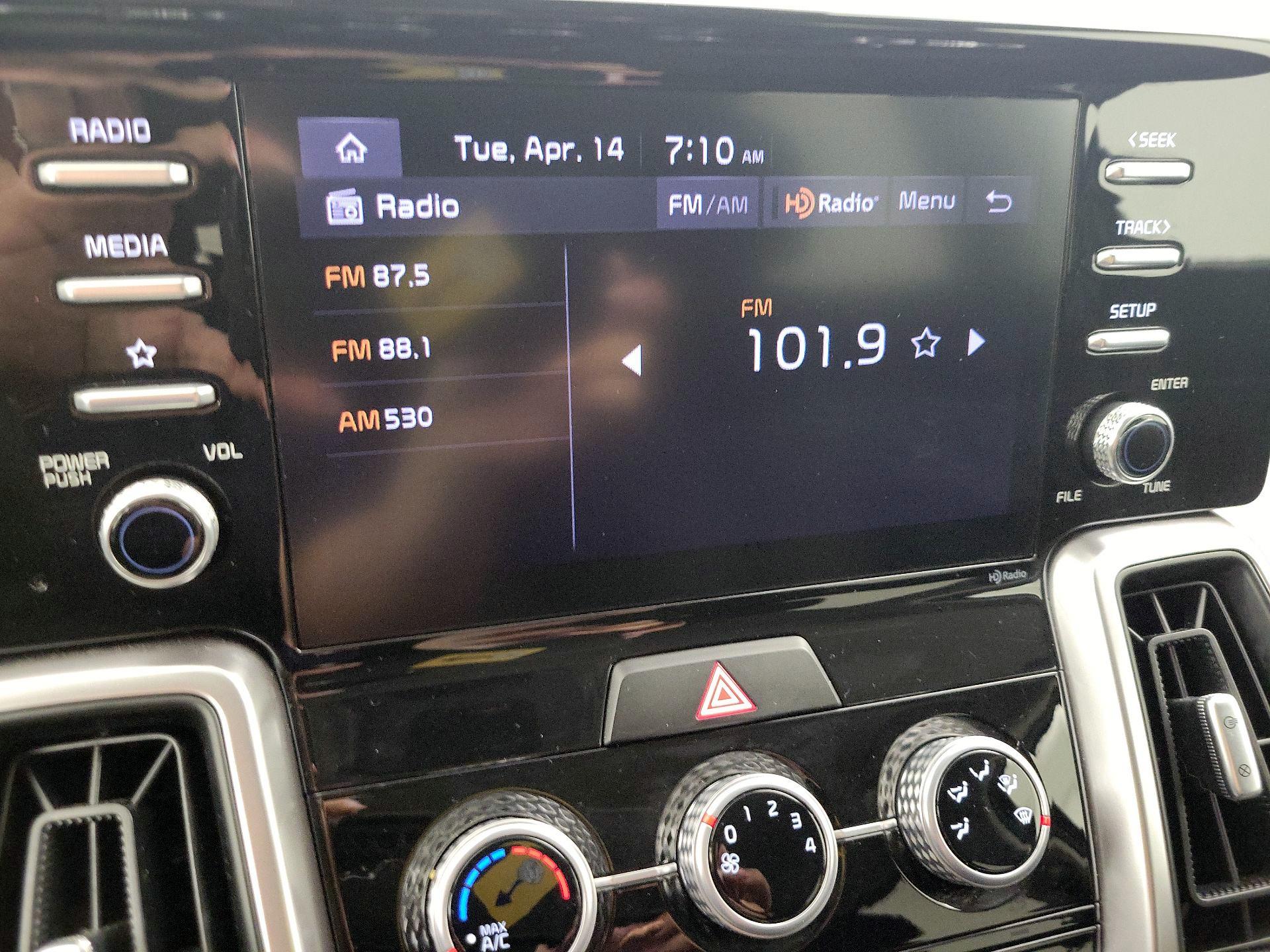 Thumbnail: 2023 Kia Sorento - 15