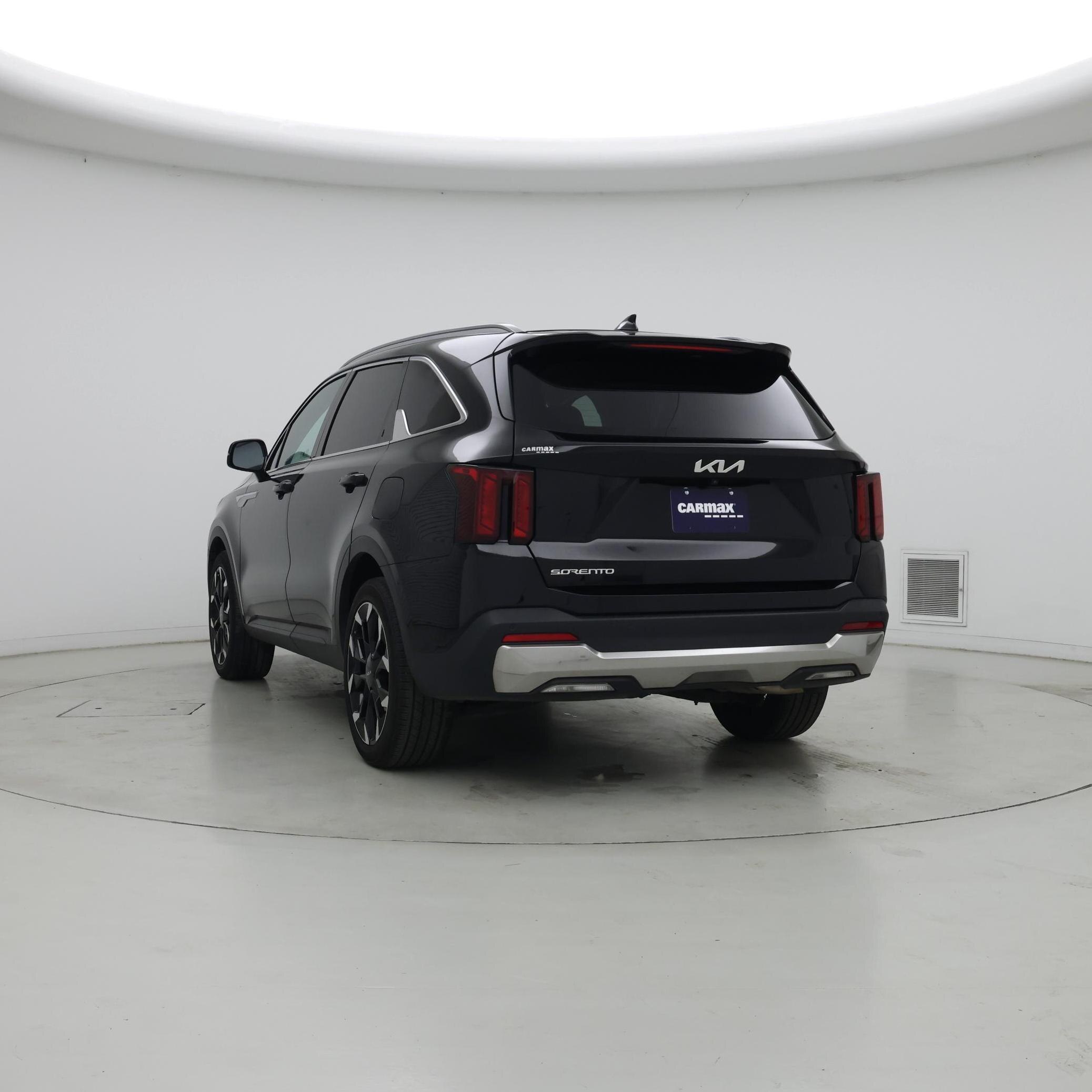 Thumbnail: 2025 Kia Sorento - 2