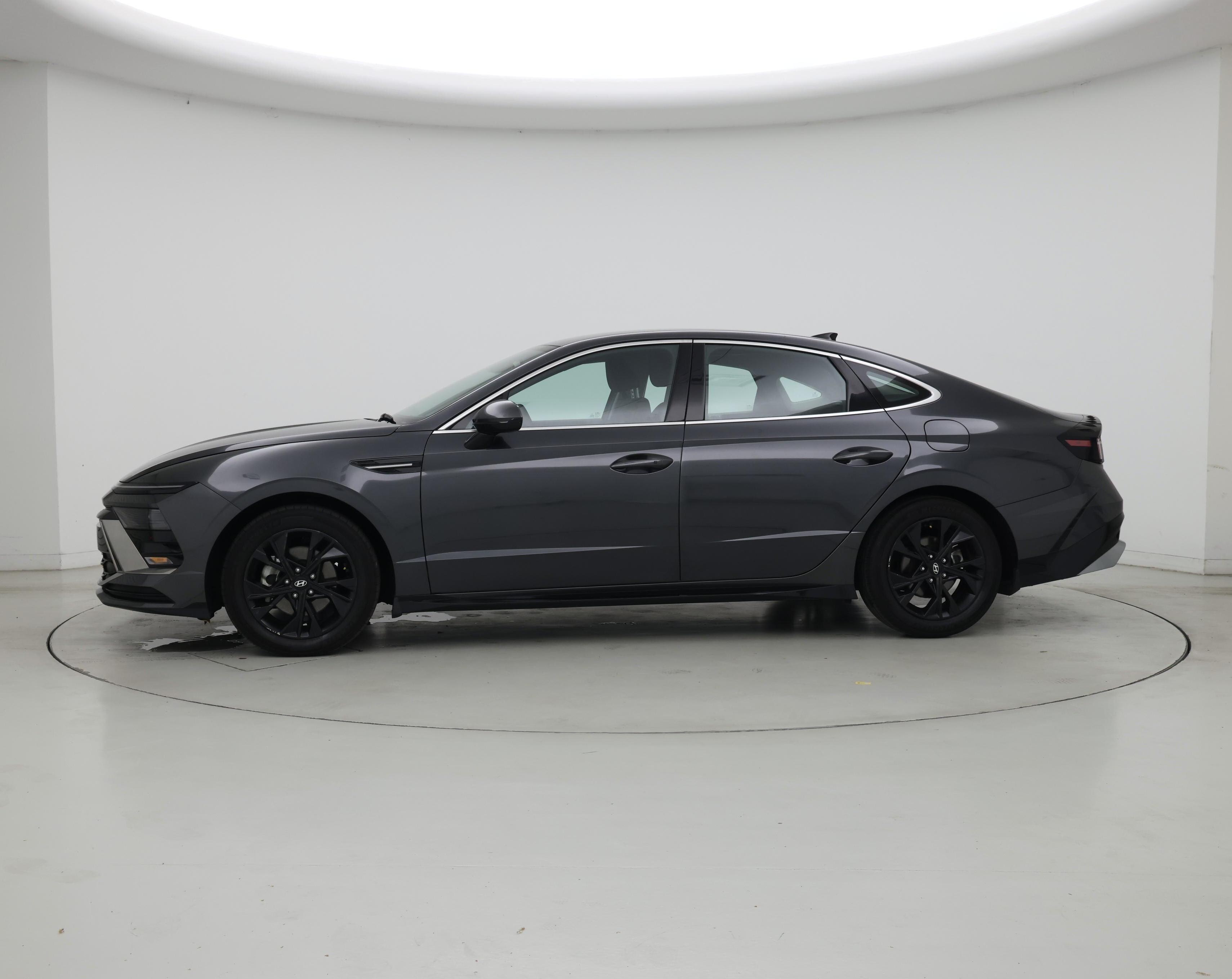 Thumbnail: 2024 Hyundai Sonata - 3