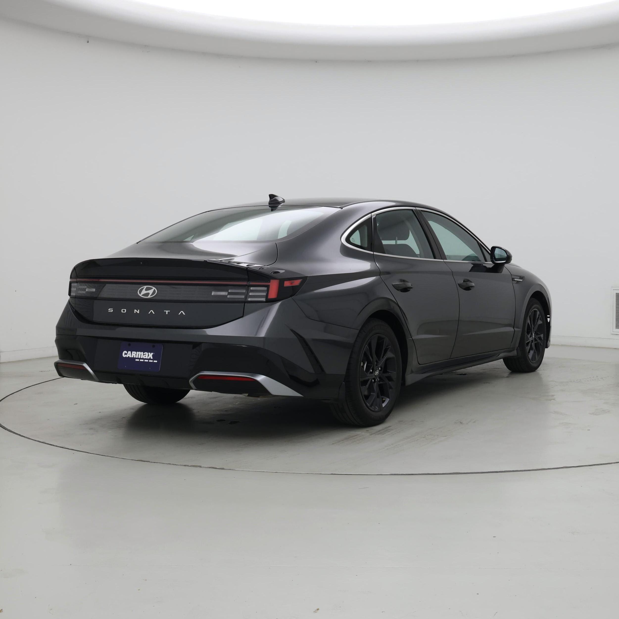 Thumbnail: 2024 Hyundai Sonata - 8