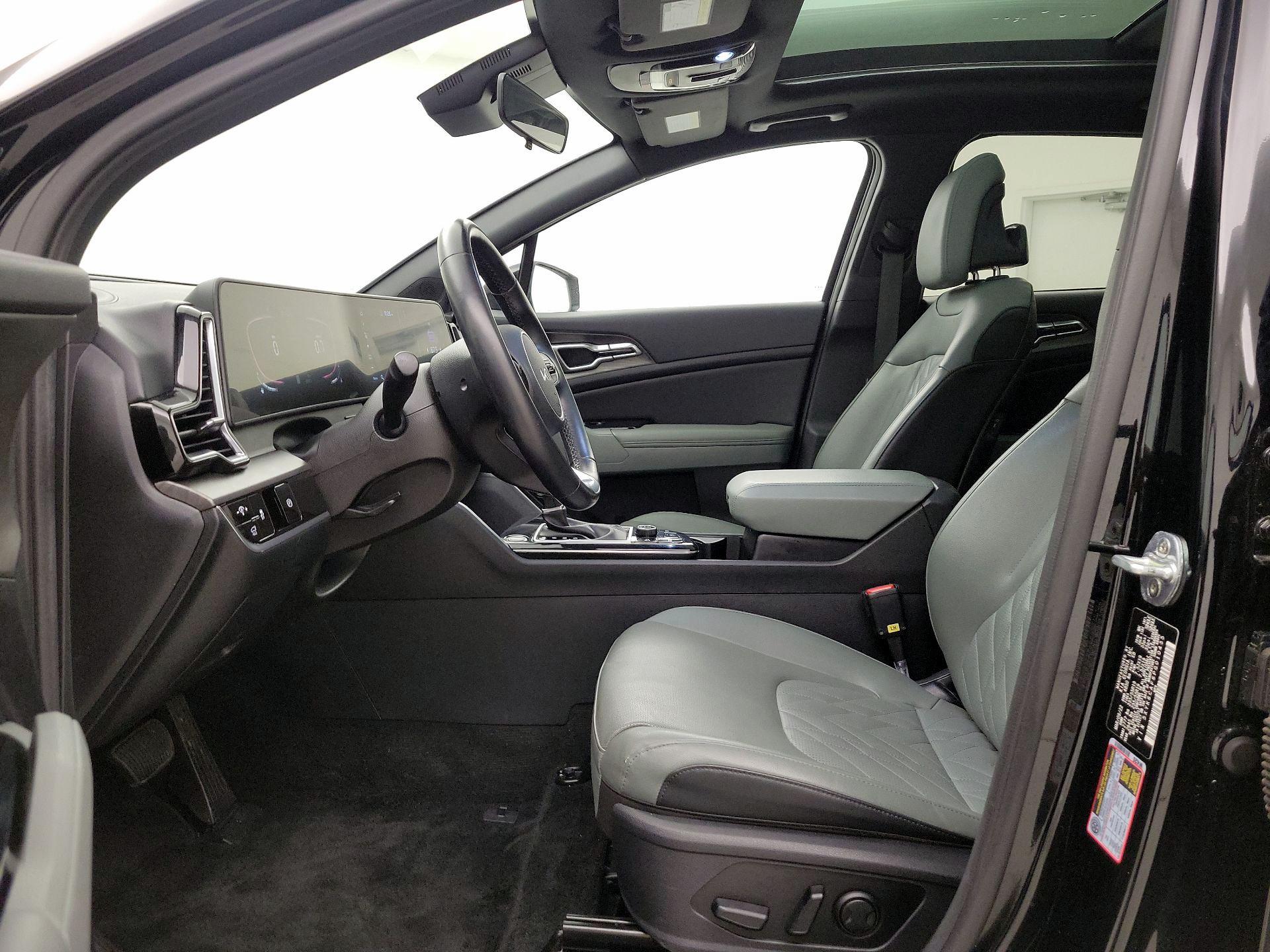 Thumbnail: 2023 Kia Sportage - 11