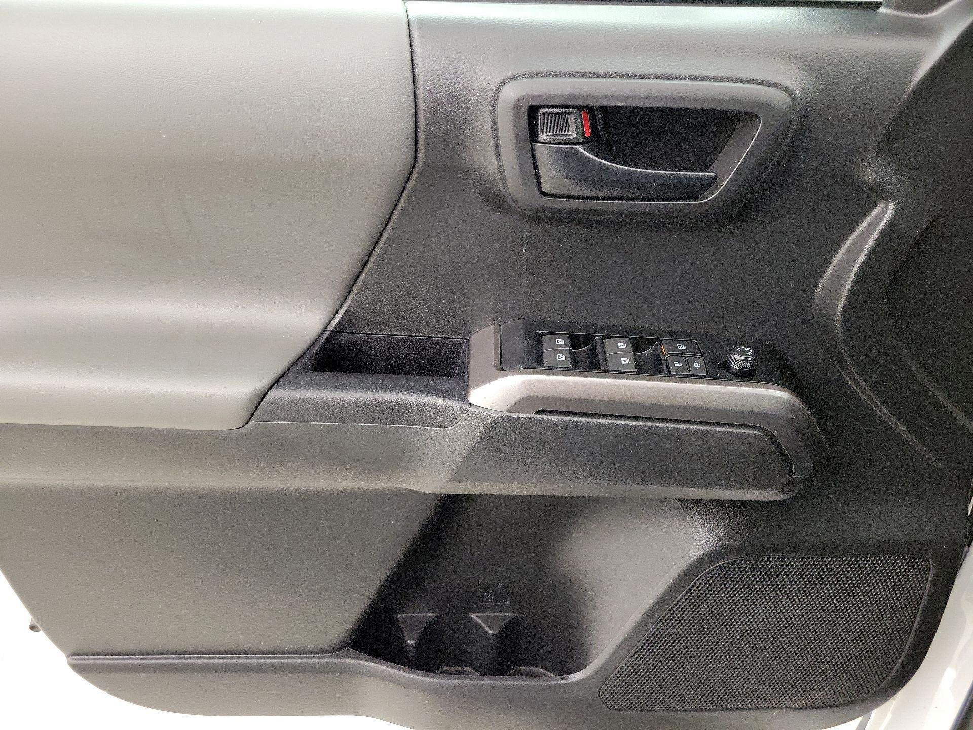 Thumbnail: 2023 Toyota Tacoma - 12