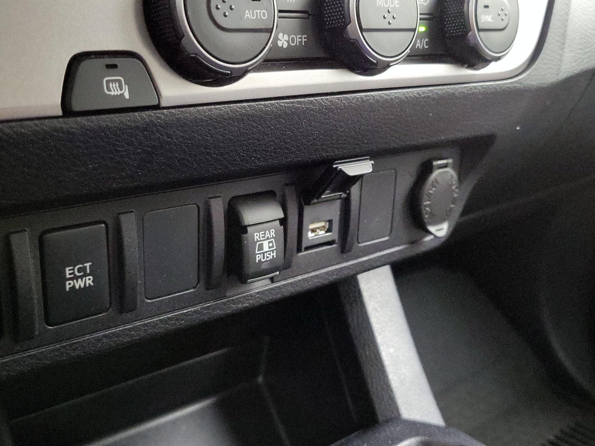 Thumbnail: 2023 Toyota Tacoma - 18