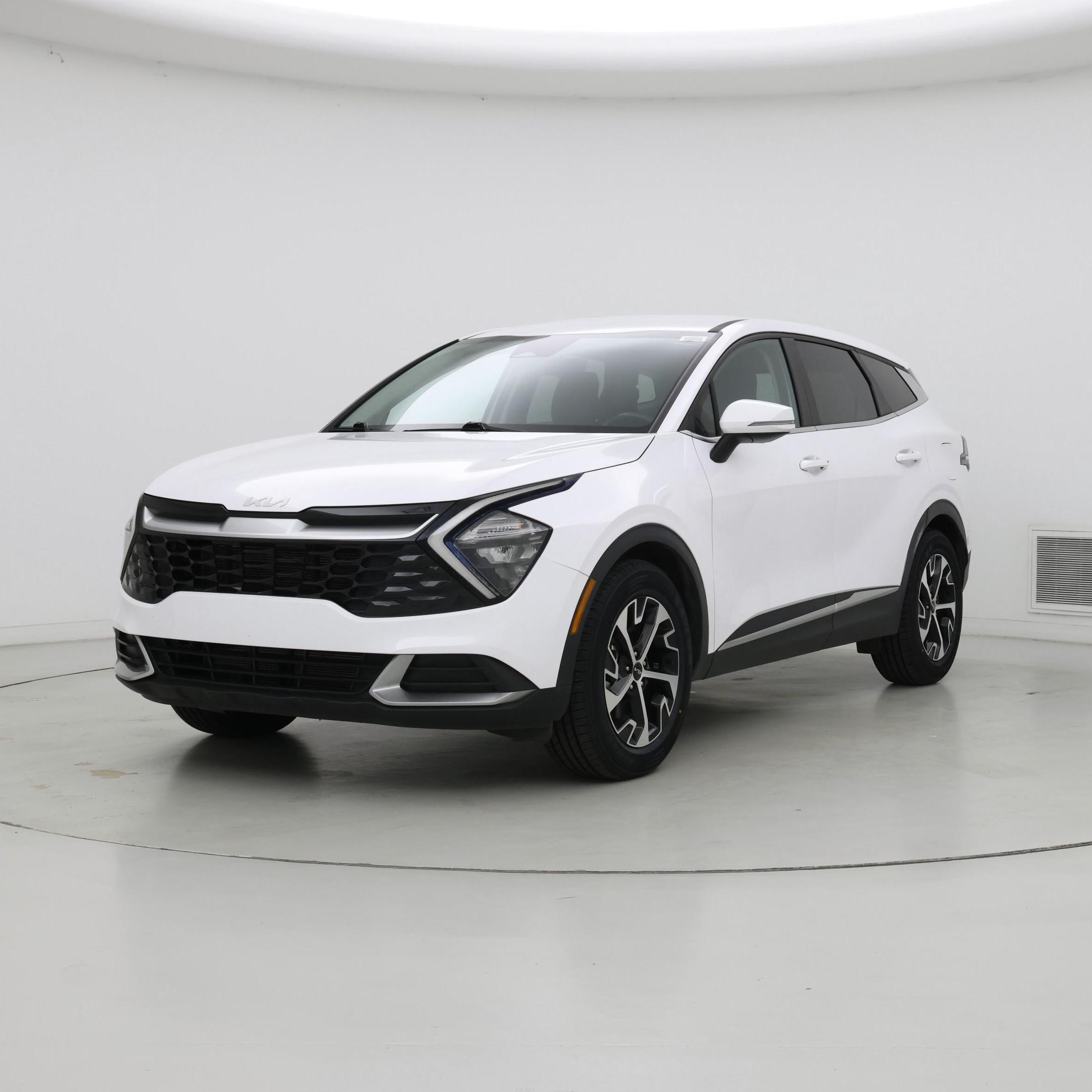 Thumbnail: 2023 Kia Sportage - 4