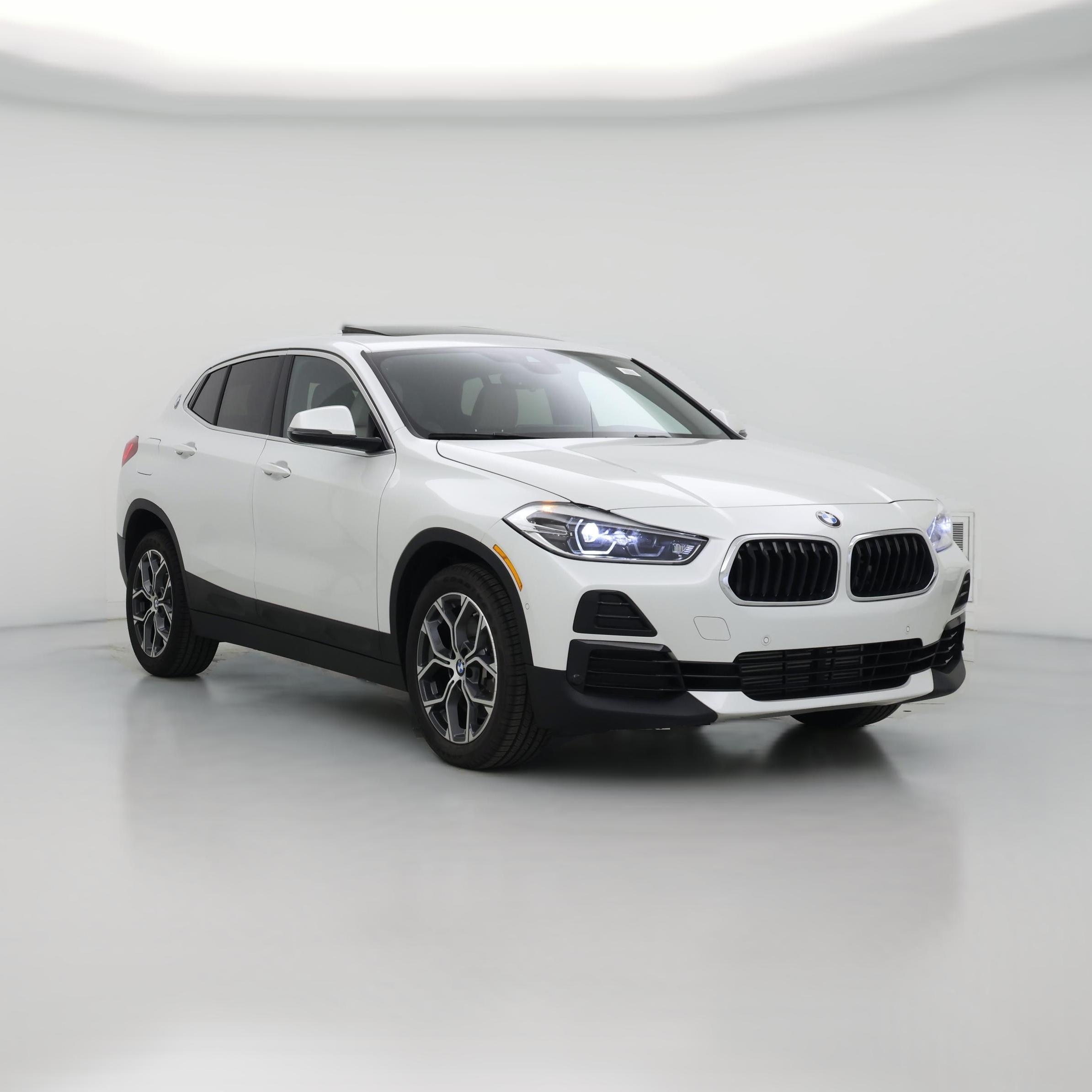 Thumbnail: 2023 BMW X2 - 1