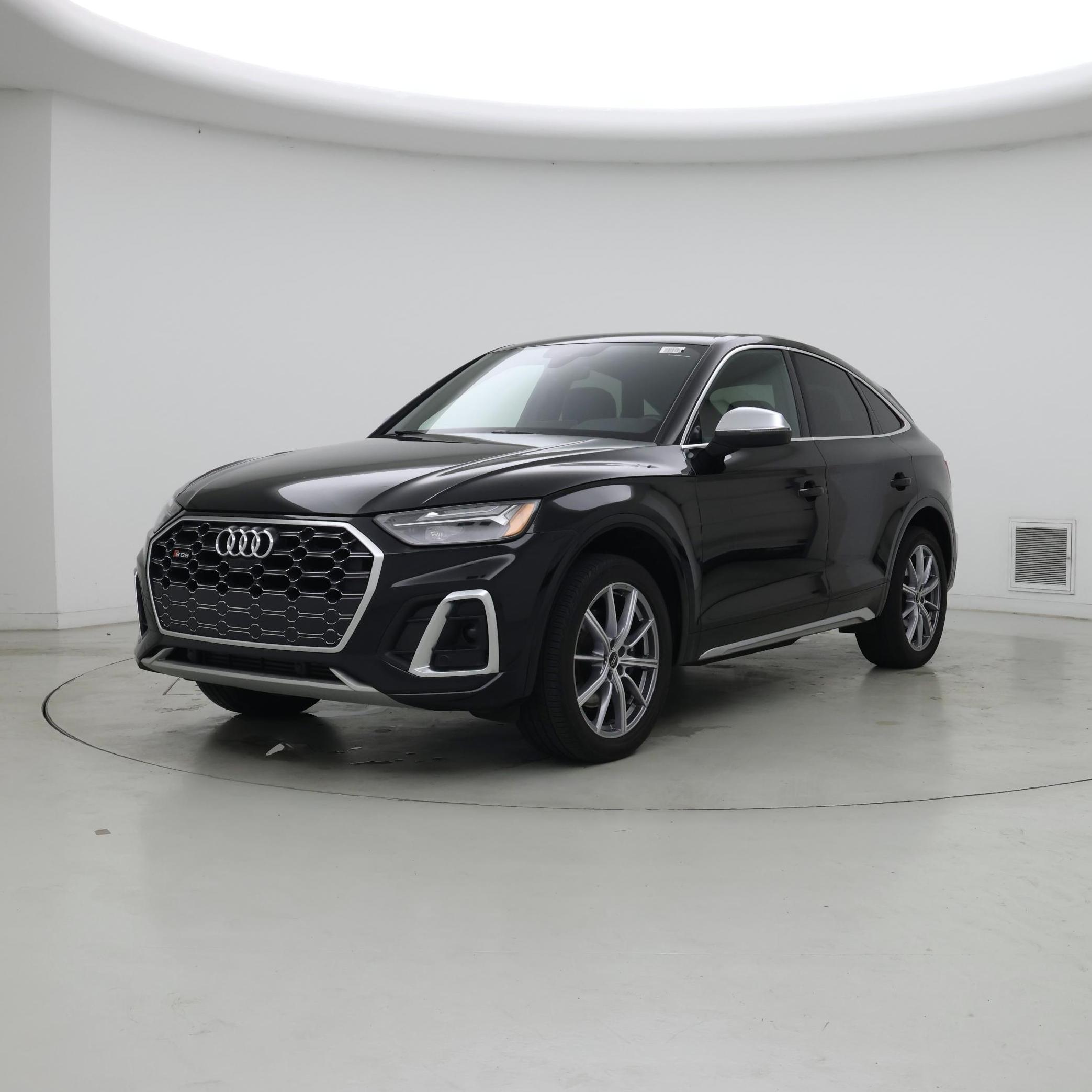 Thumbnail: 2022 Audi SQ5 - 4