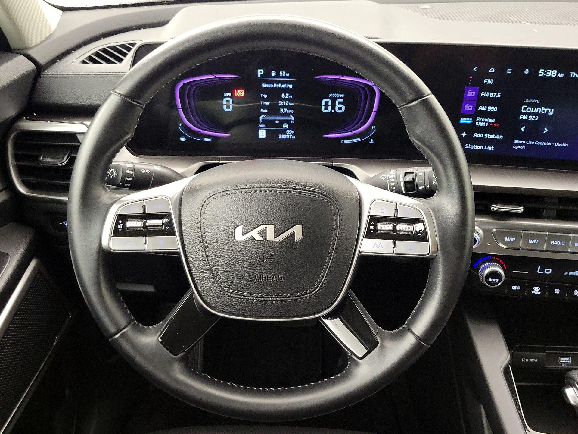 Thumbnail: 2023 Kia Telluride - 10