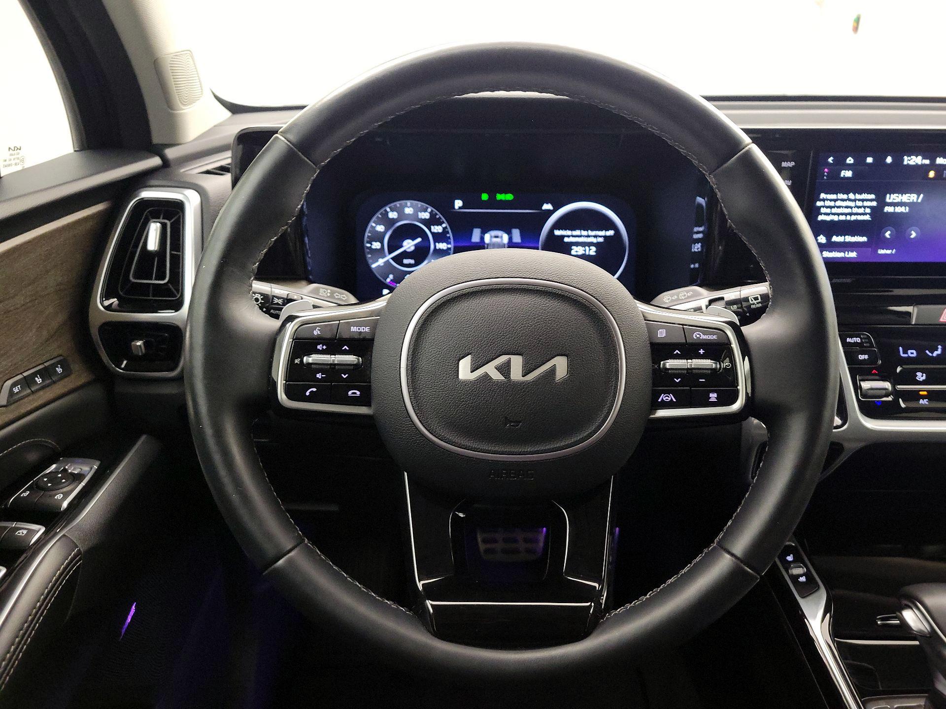 Thumbnail: 2023 Kia Sorento - 10