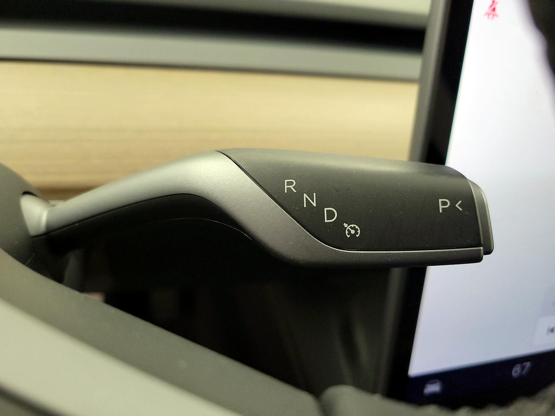 Thumbnail: 2023 Tesla Model 3 - 17