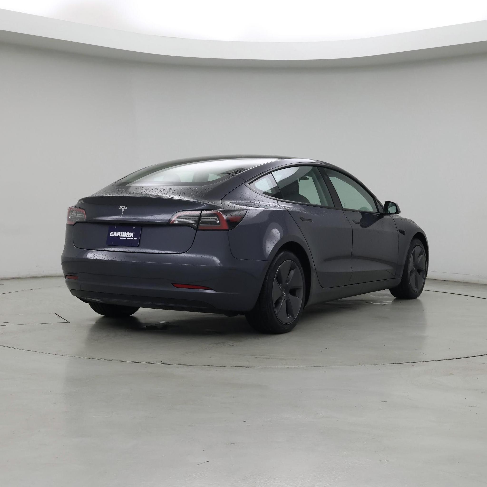Thumbnail: 2023 Tesla Model 3 - 8