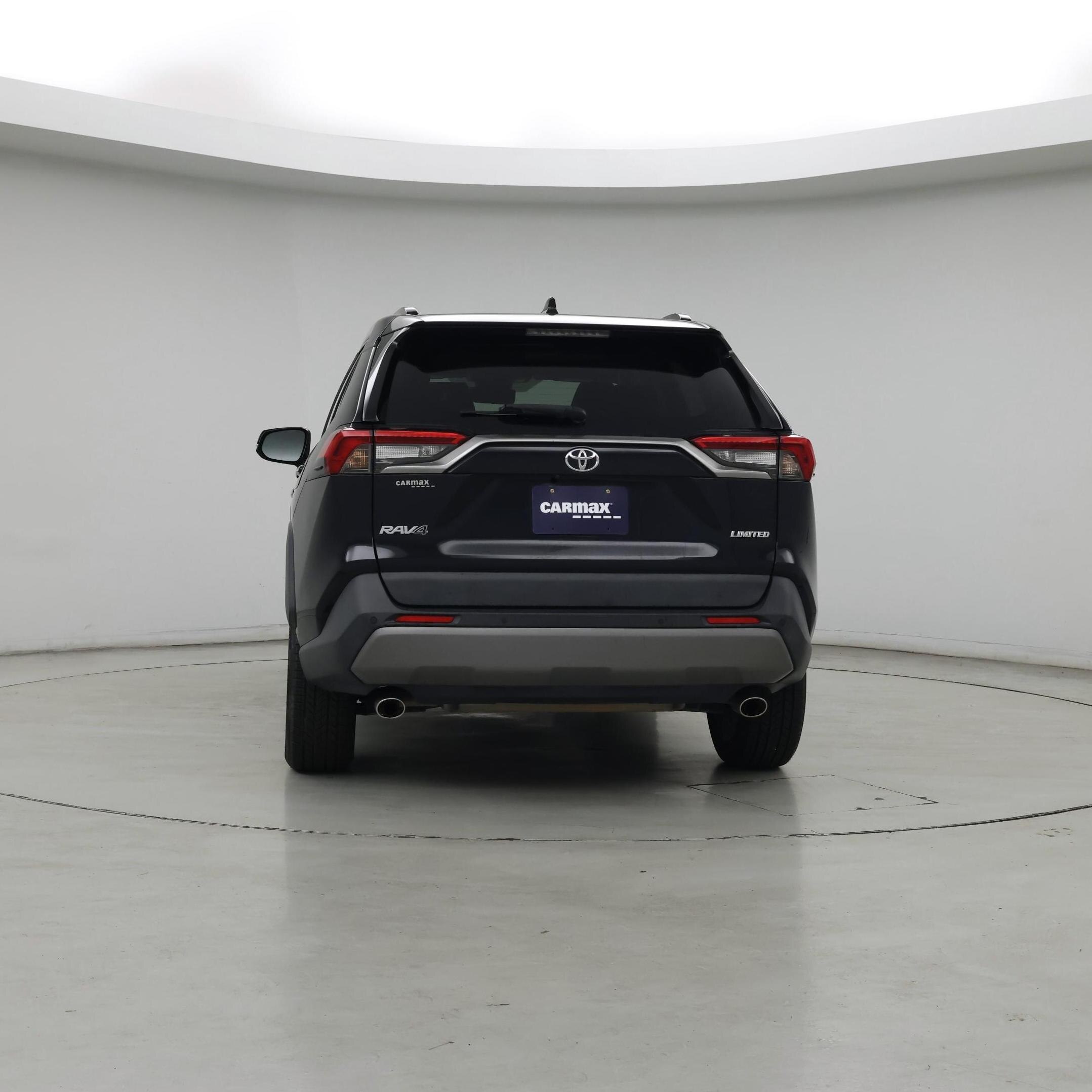 Thumbnail: 2019 Toyota RAV4 - 6