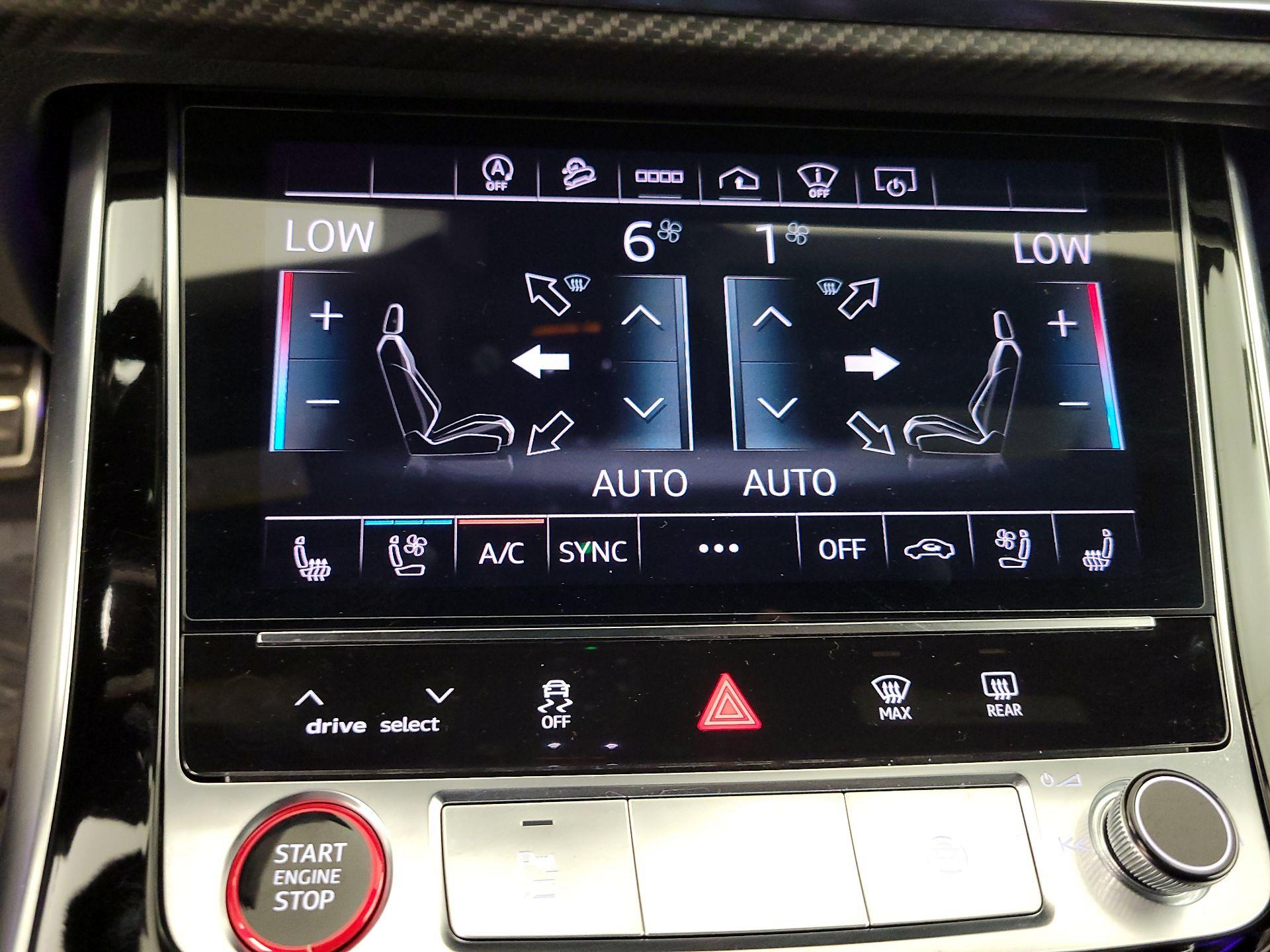 Thumbnail: 2021 Audi RS Q8 - 17