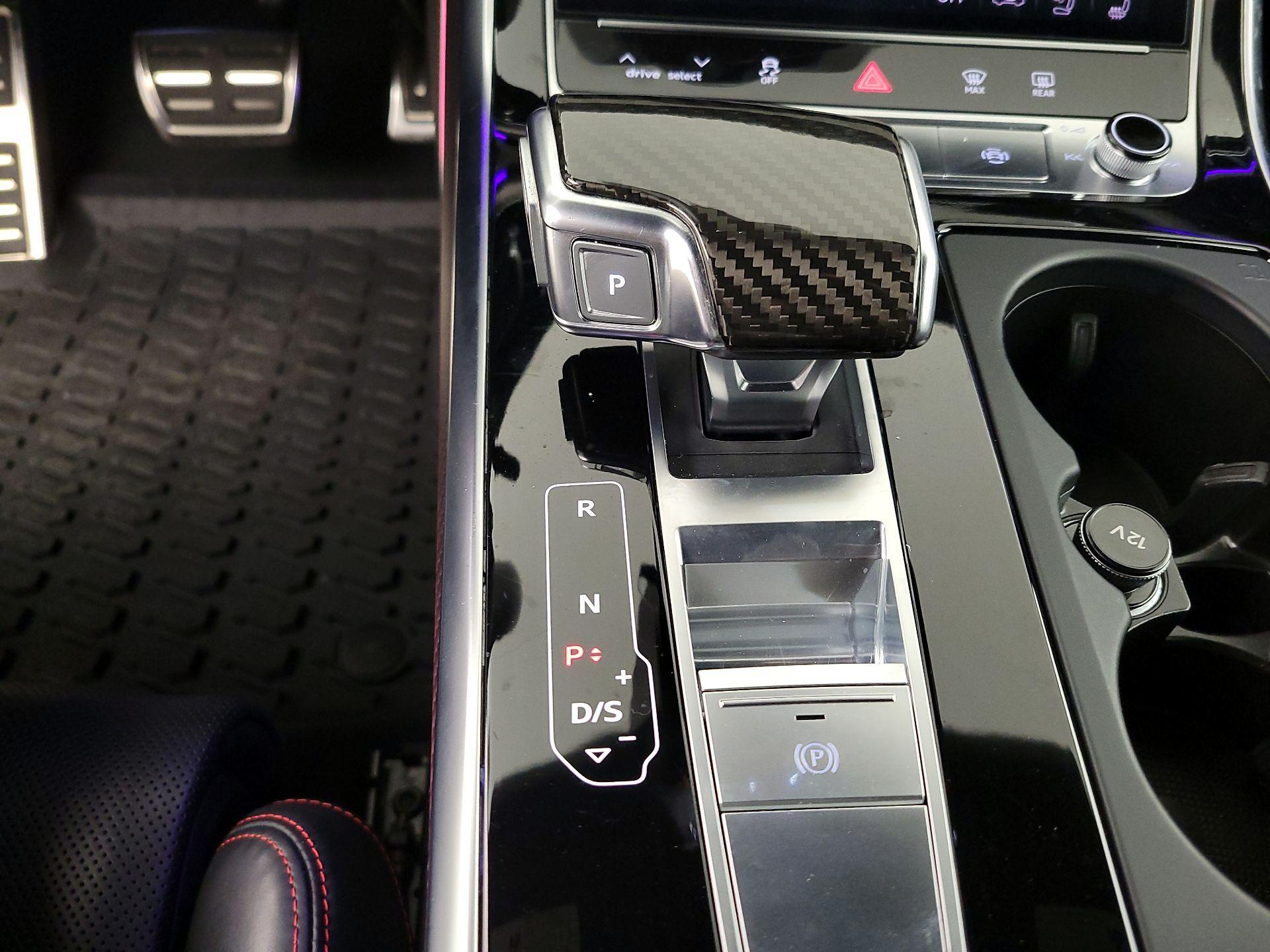 Thumbnail: 2021 Audi RS Q8 - 18