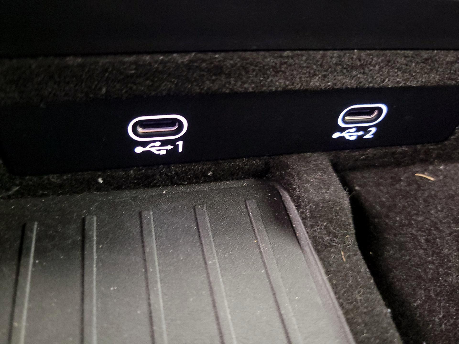 Thumbnail: 2021 Audi RS Q8 - 19