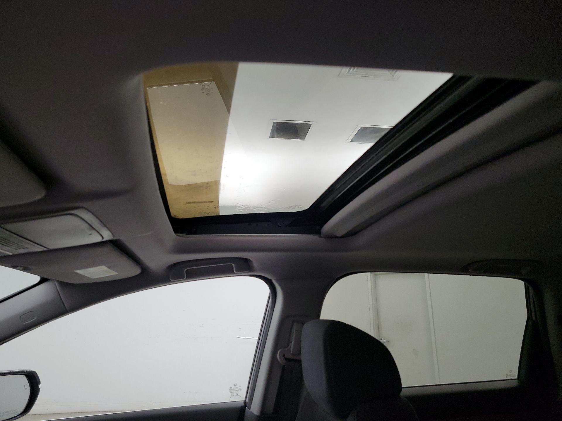 Thumbnail: 2019 Honda CR-V - 19