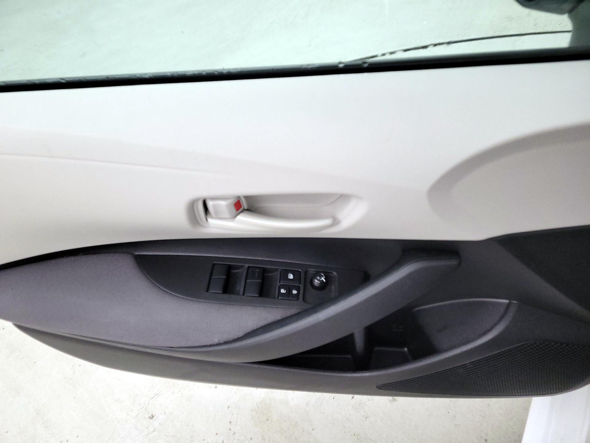 Thumbnail: 2022 Toyota Corolla - 12