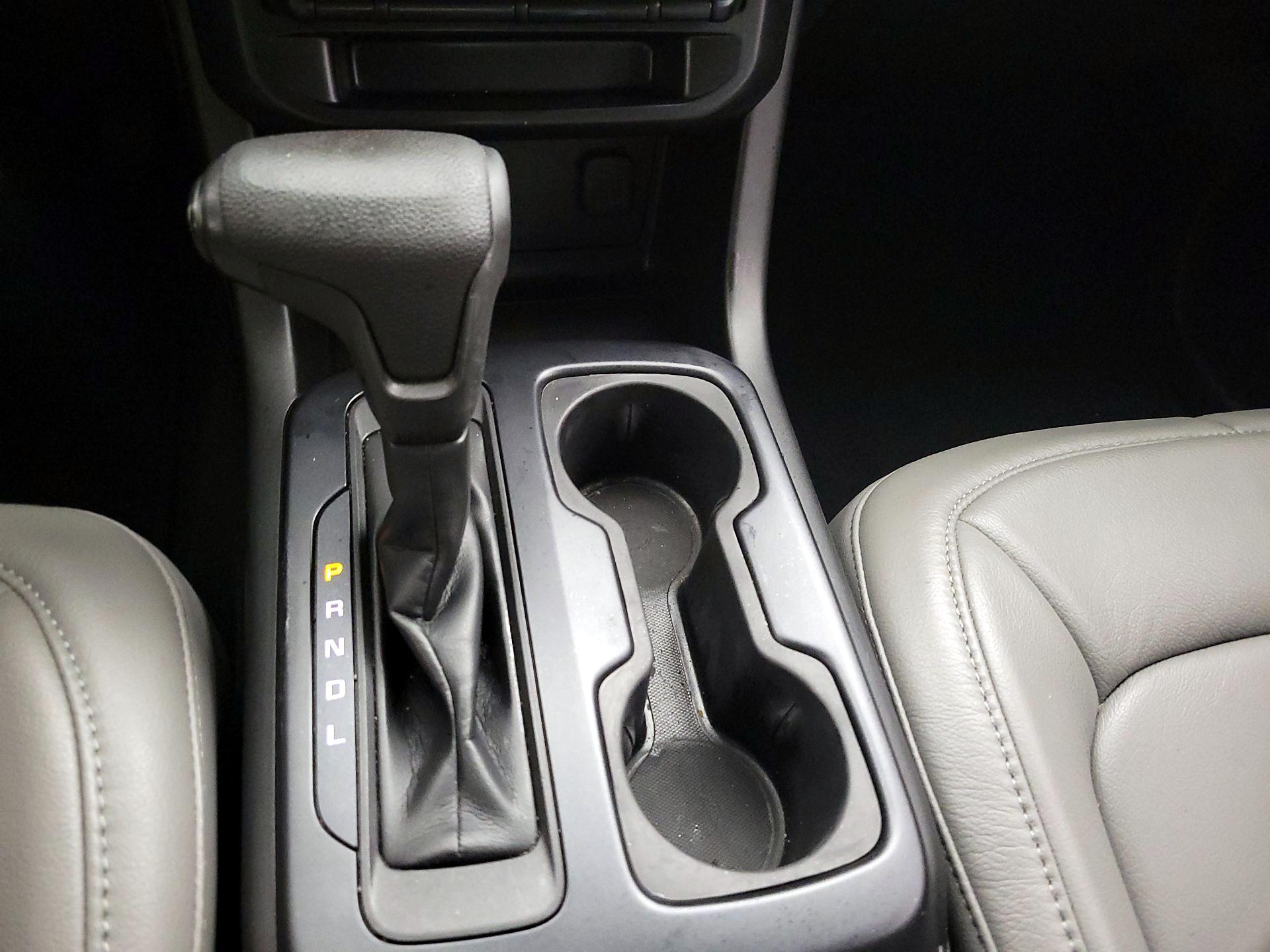 Thumbnail: 2021 Chevrolet Colorado - 17