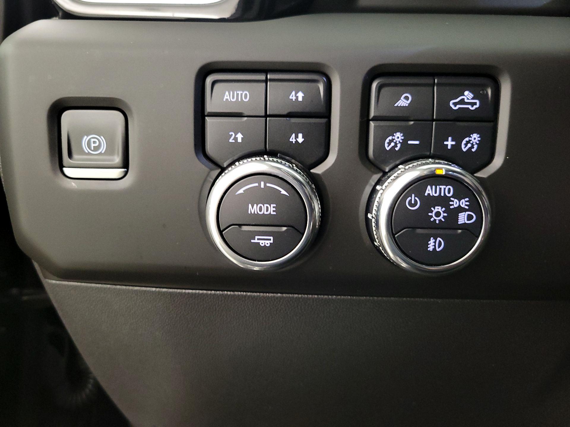 Thumbnail: 2024 GMC Sierra 1500 - 13