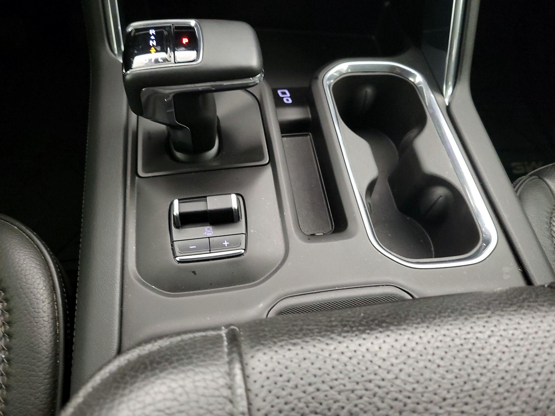 Thumbnail: 2024 GMC Sierra 1500 - 17