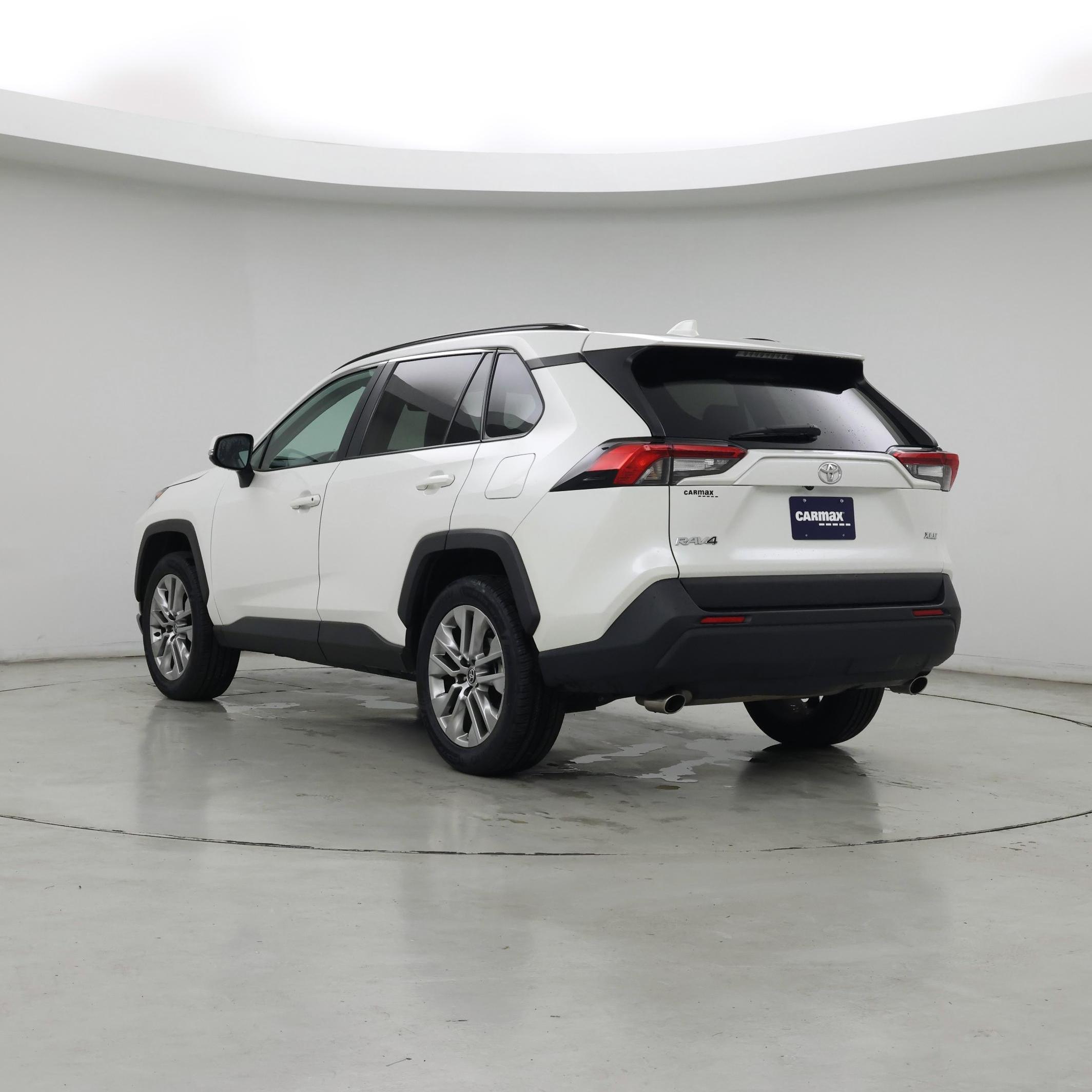 Thumbnail: 2021 Toyota RAV4 - 2