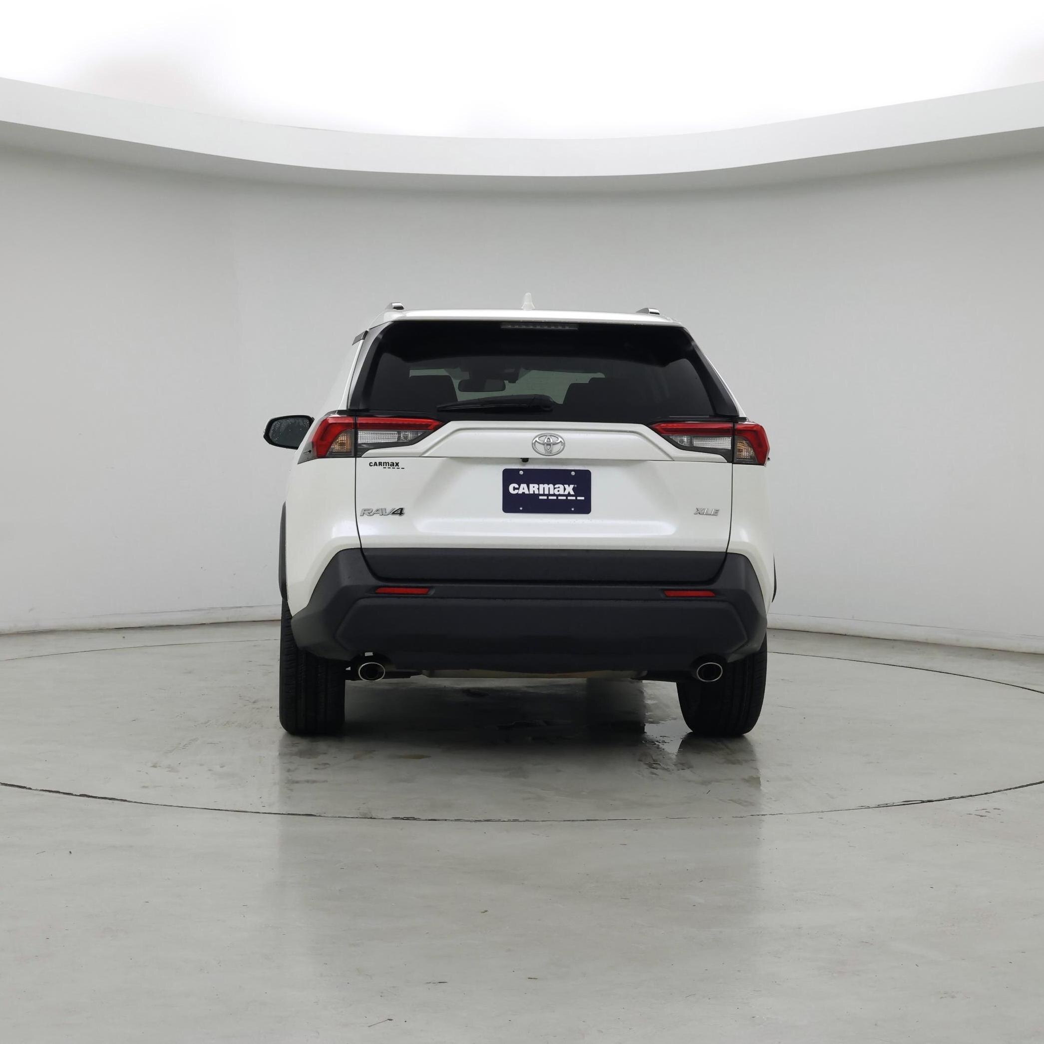 Thumbnail: 2021 Toyota RAV4 - 6